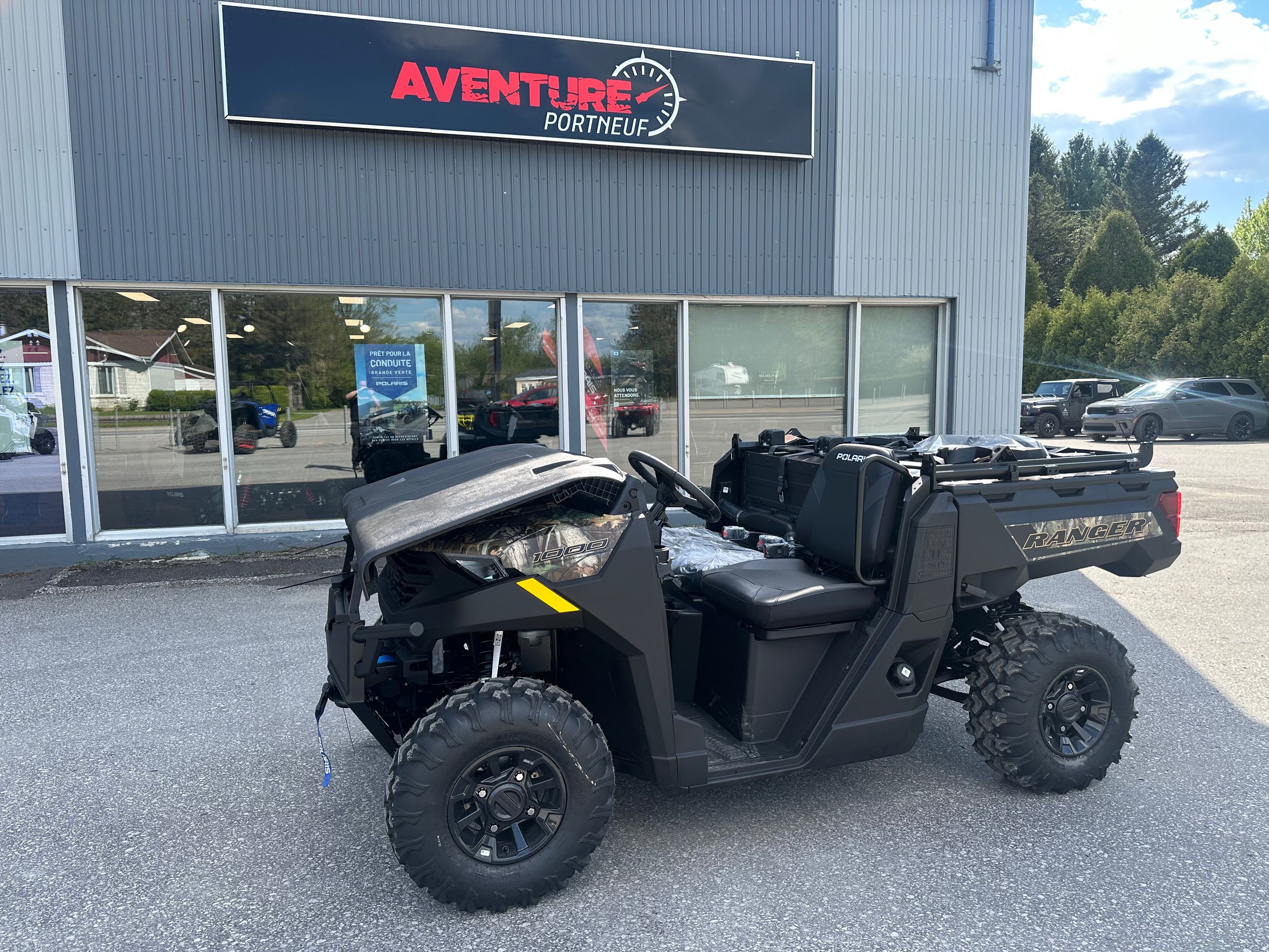 Polaris RANGER 1000 PREMIUM 2000$ de rabais et 2 ans de garantie 2025
