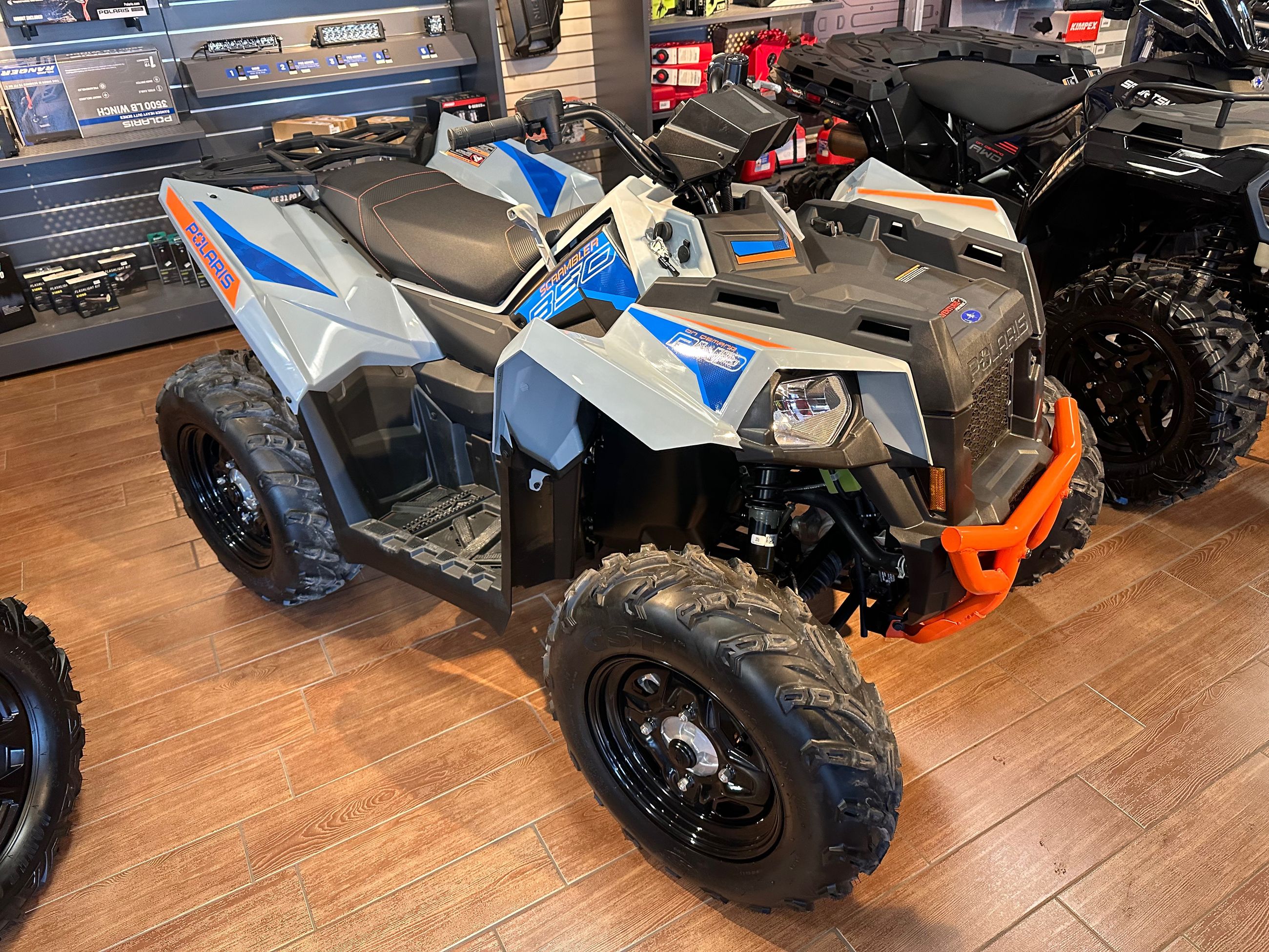 Polaris SCRAMBLER 850 1000$ de rabais 2024