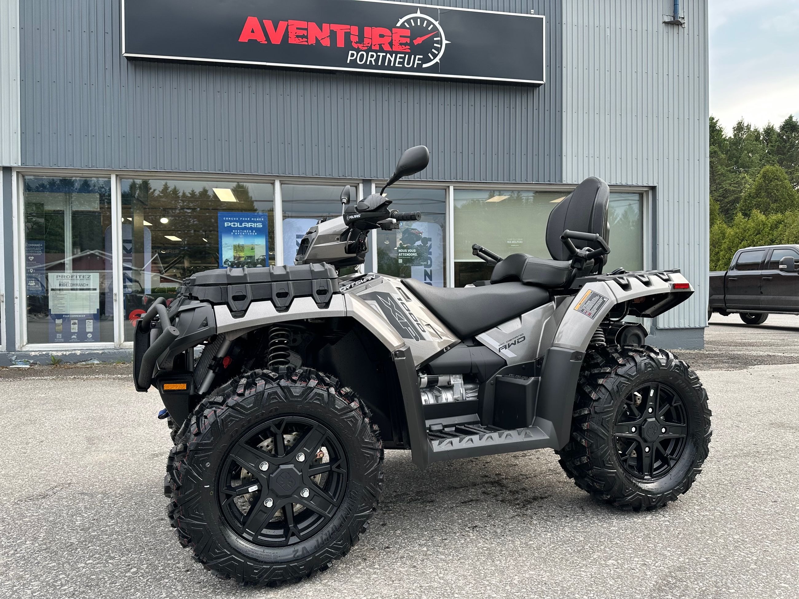 Polaris SPORTSMAN XP 1000 TOURING 2500$ rabais ou 2000$ Rabais et 5 ans de garantie 2026