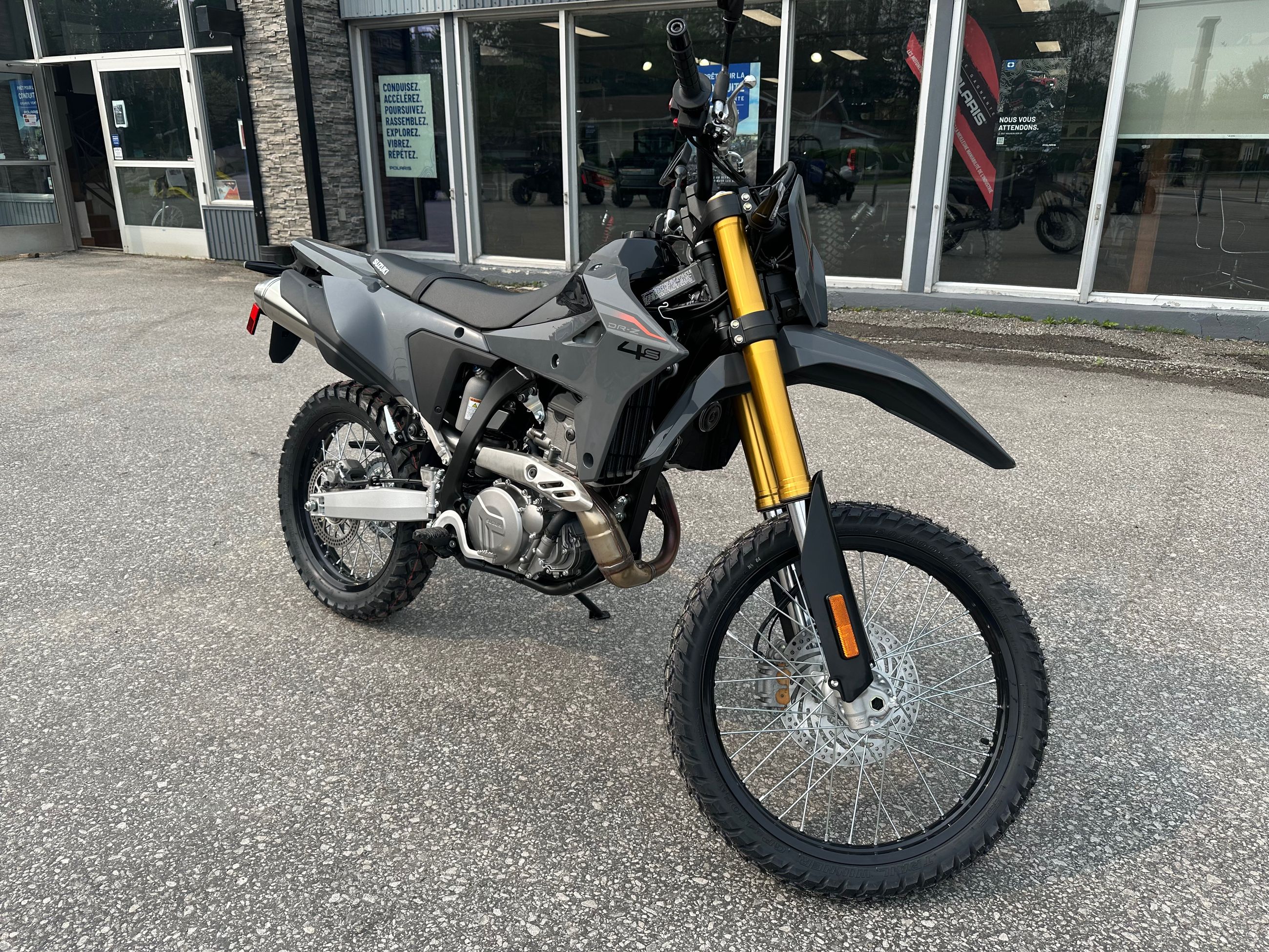 2025 Suzuki DR-Z4S