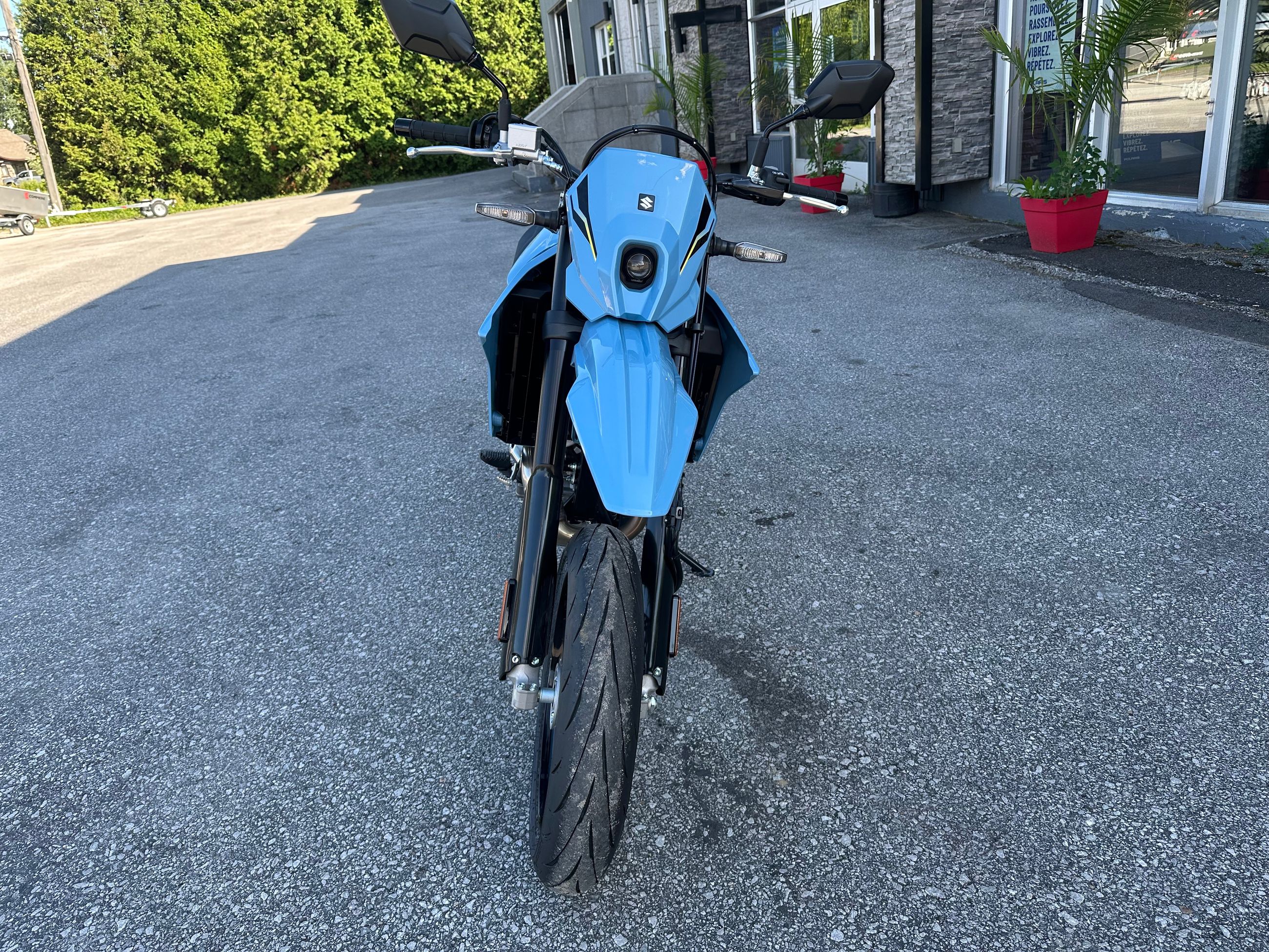 2025 Suzuki DR-Z4SM