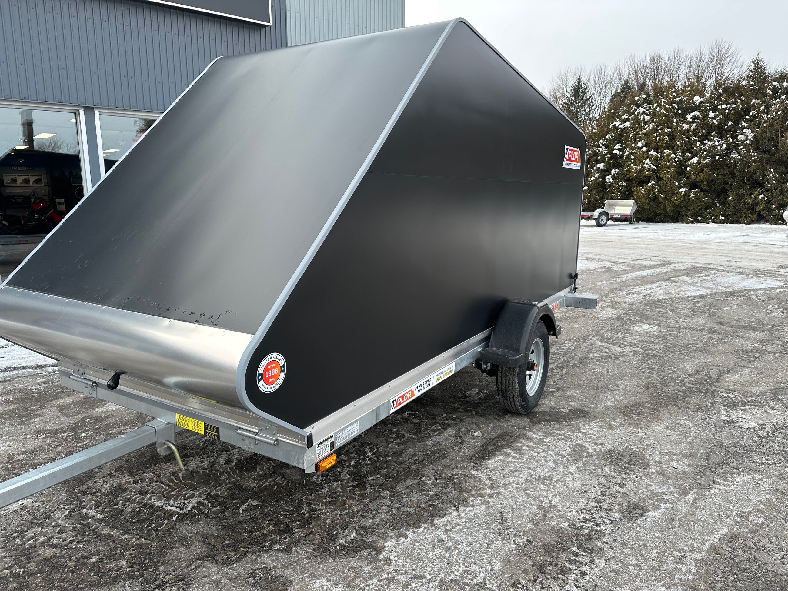 2026 XPLOR REMORQUE MOTONEIGE SIMPLE Toit design 60X144