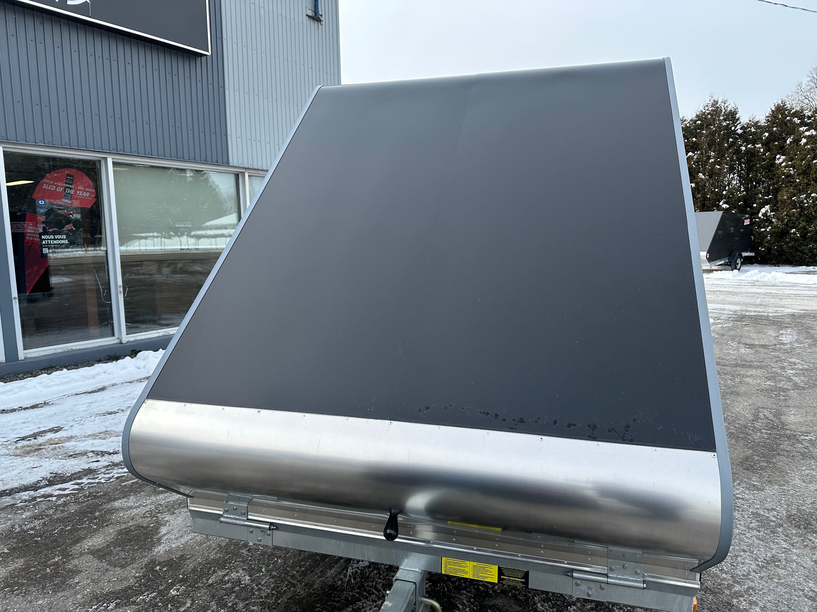 2026 XPLOR REMORQUE MOTONEIGE SIMPLE Toit design 60X144