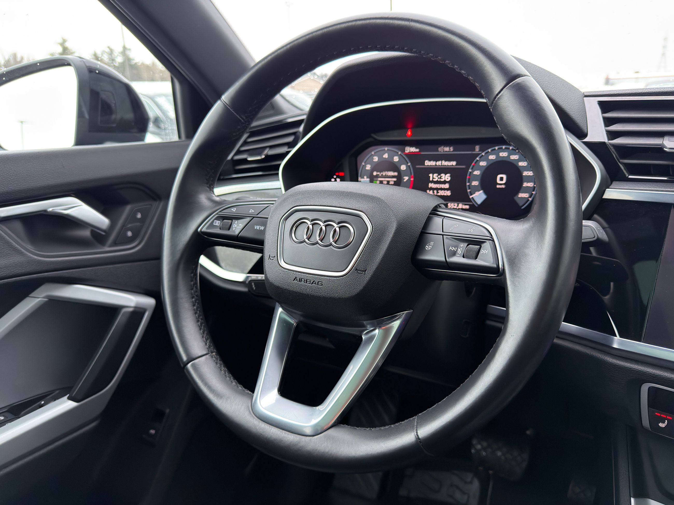 Audi Q3 Komfort 45 2022-23