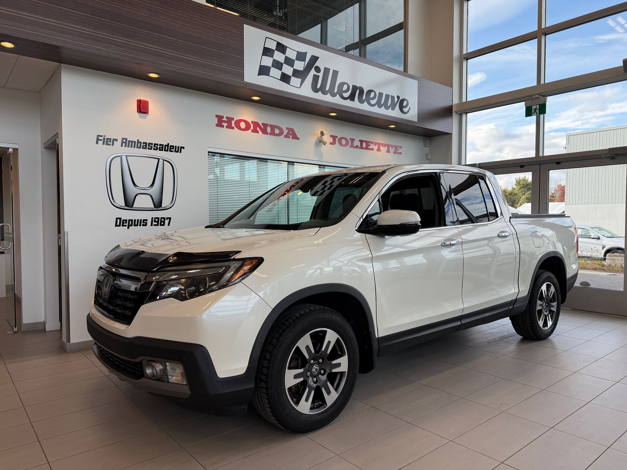 Honda Ridgeline Touring AWD 2017-0