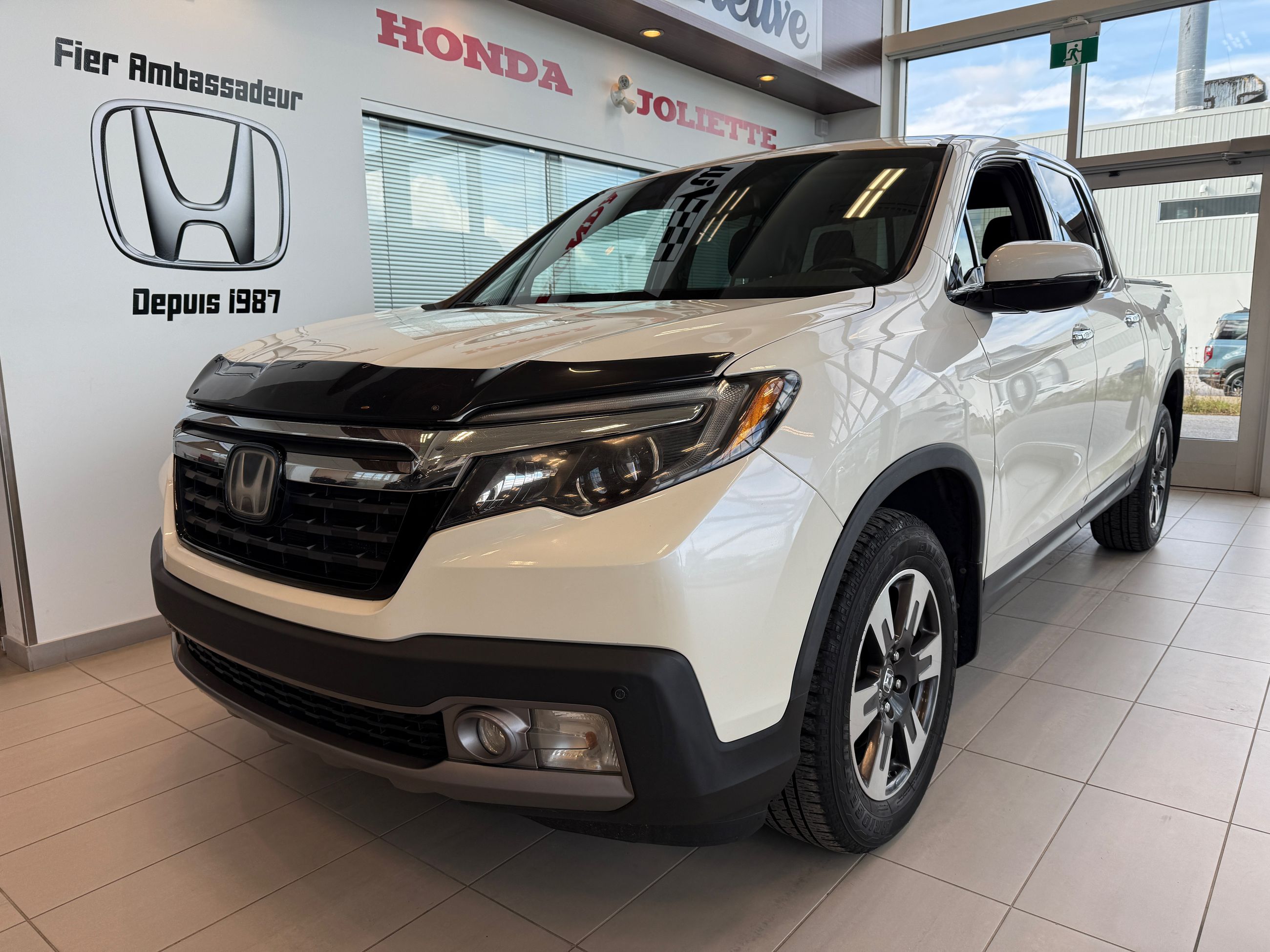 Honda Ridgeline Touring AWD 2017-2