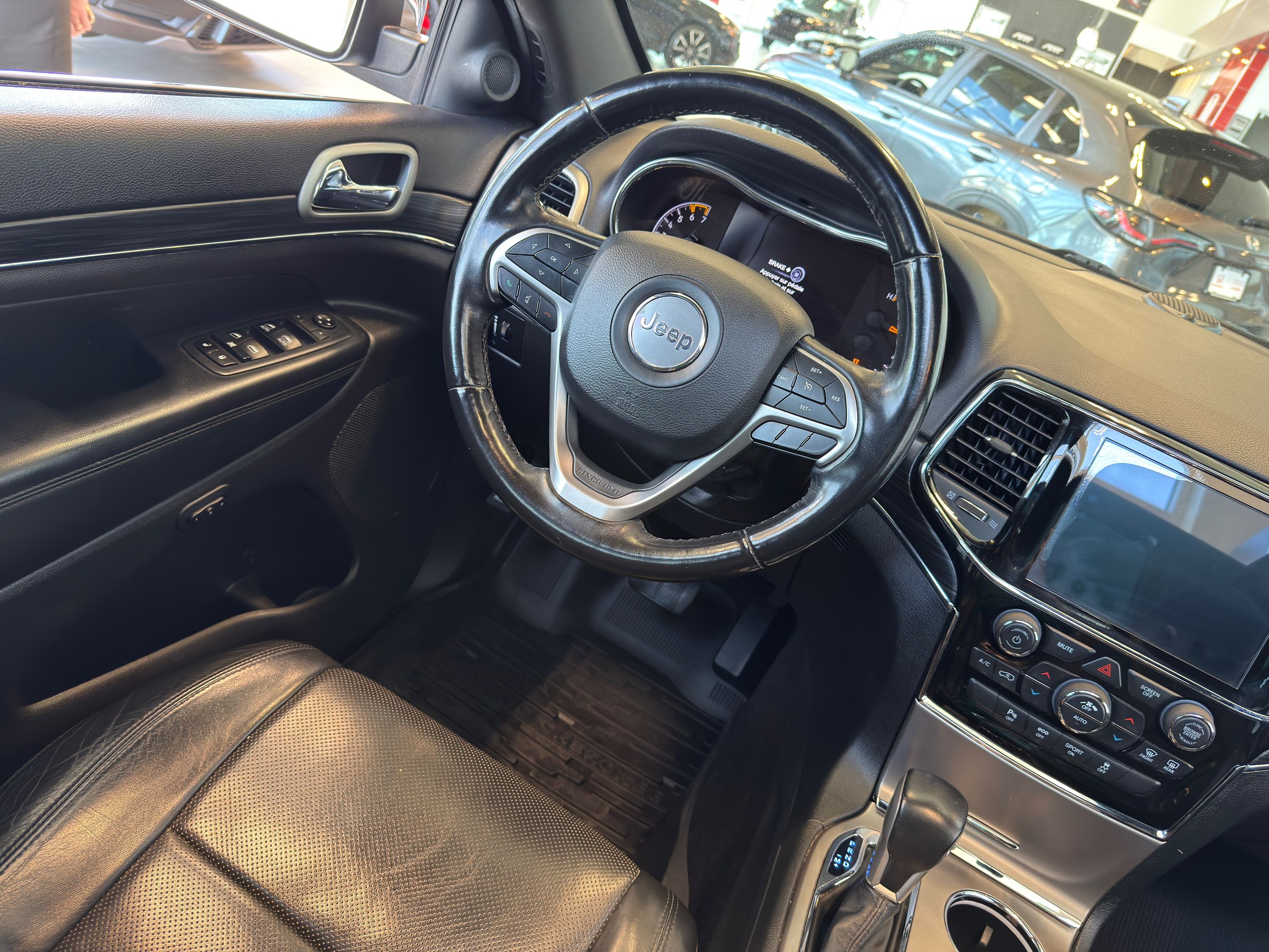 Jeep Grand Cherokee Limited 2019-14