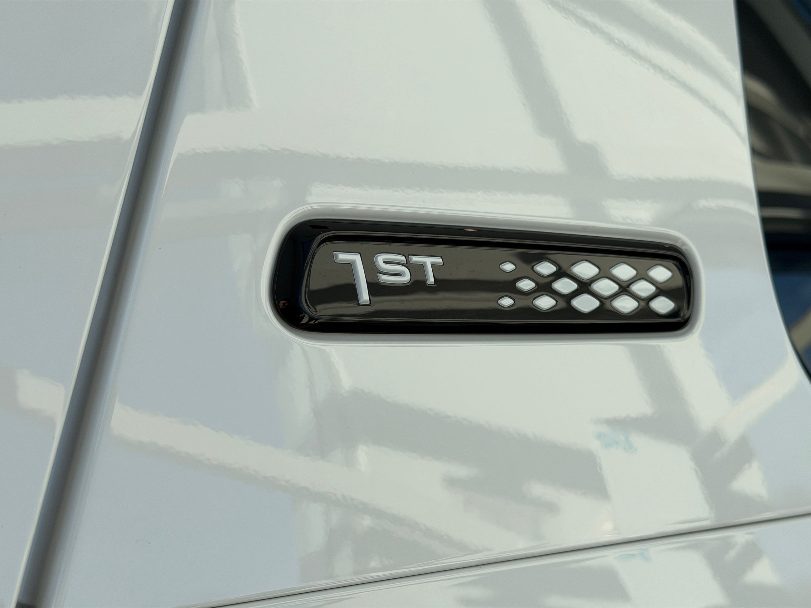 Volkswagen ID. Buzz 1st Edition 2025-7