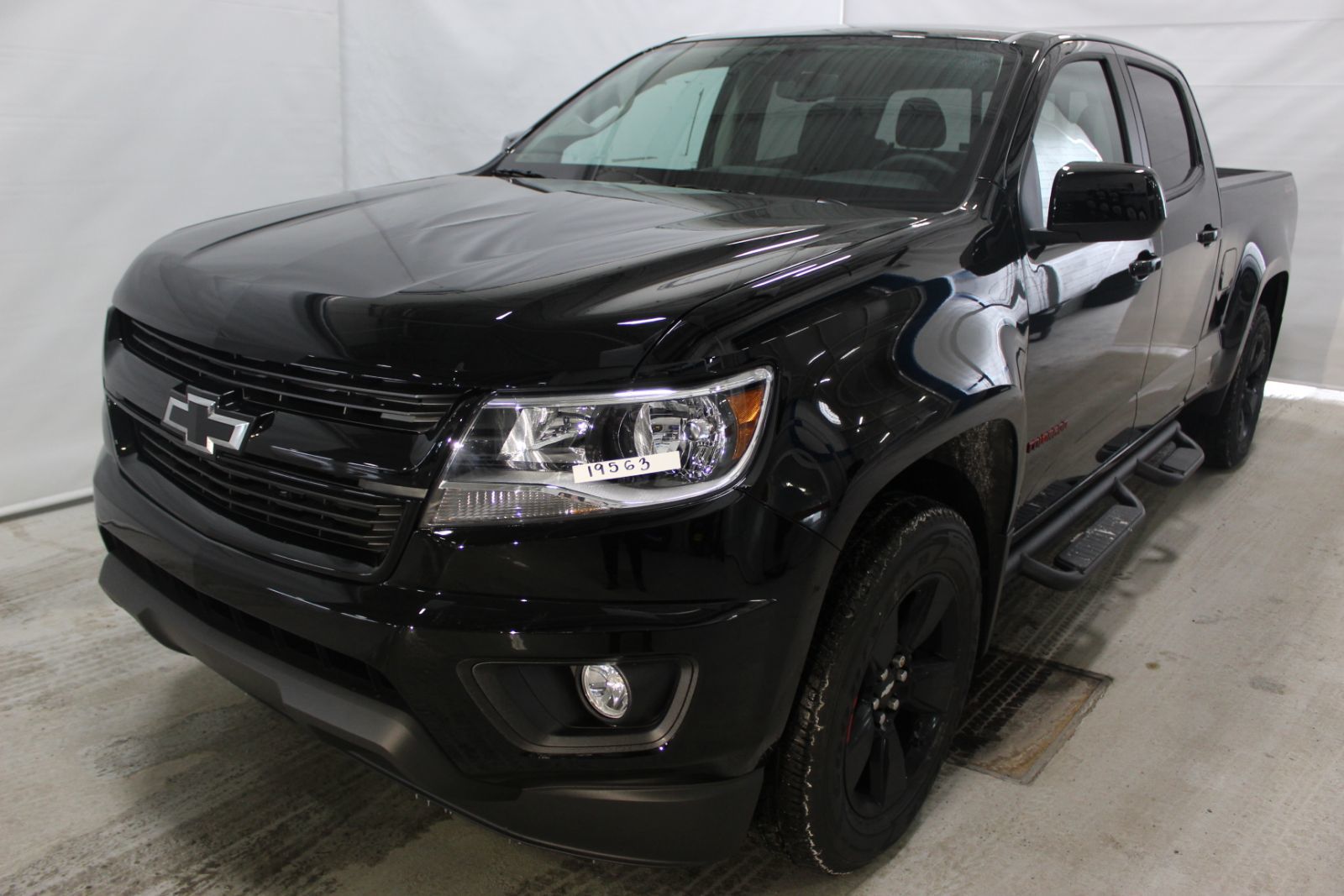 New Chevrolet Colorado 4wd Lt Redline Crew Cab L Box