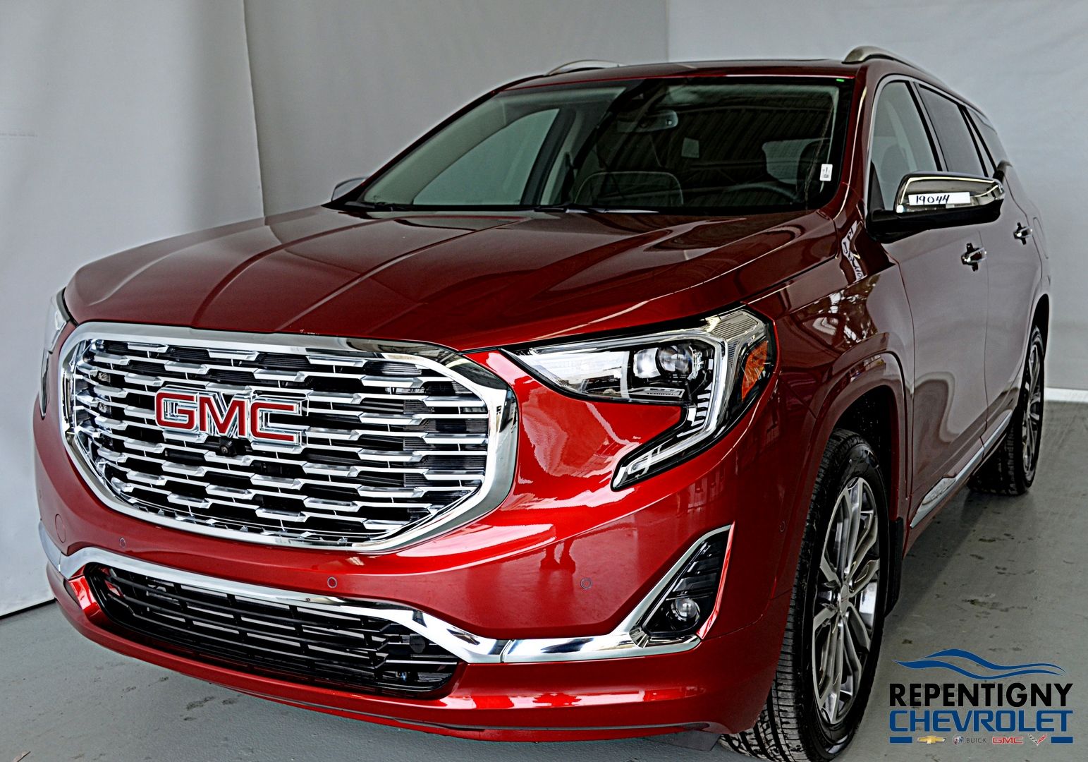 New GMC Terrain Denali, AWD 2019 Teinte rouge quartz 48025.0
