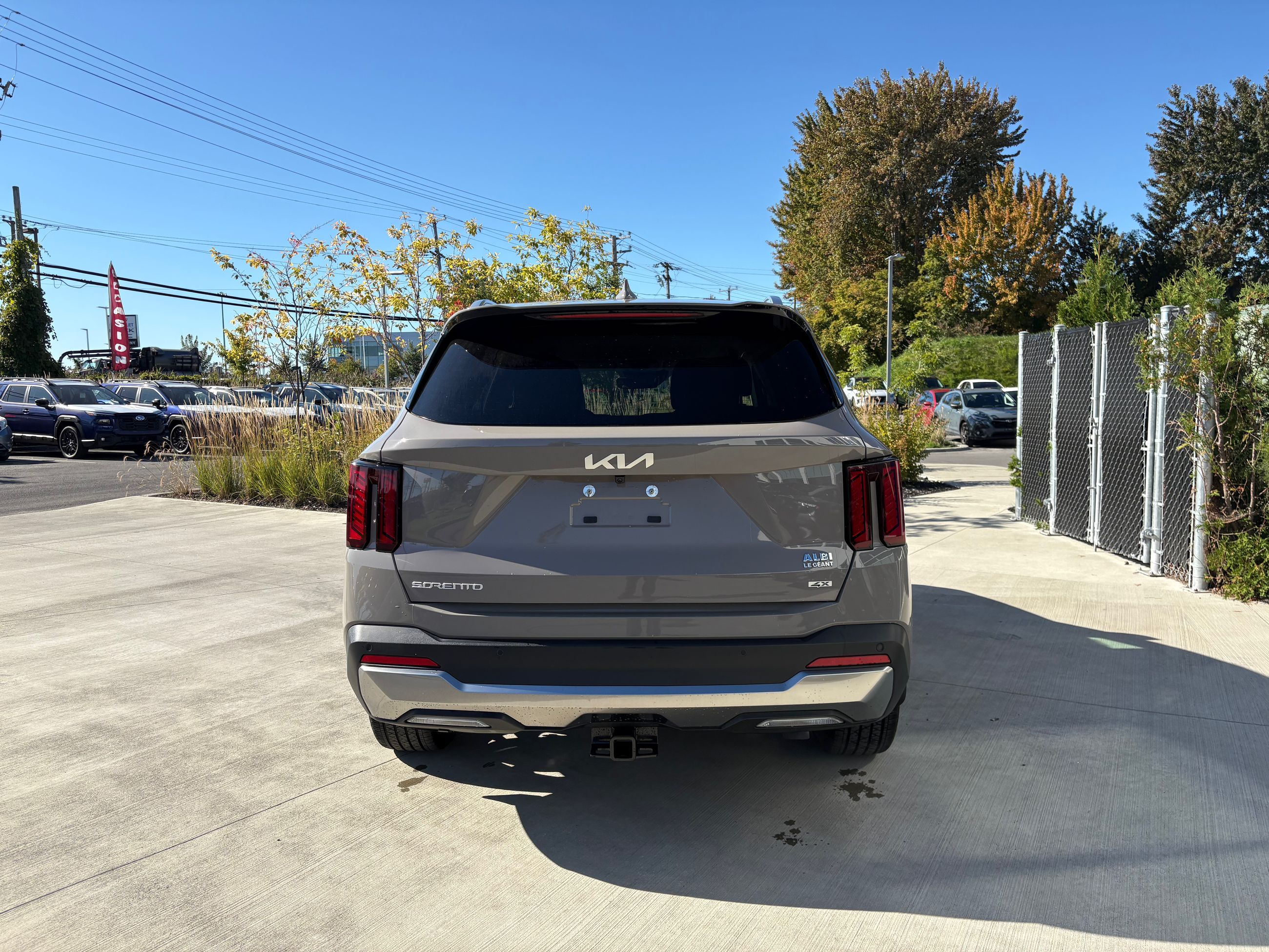 Photo Kia Sorento EX, CAMÉRA DE RECUL, BANC CHAUFFANT, CUIR 2025 #8