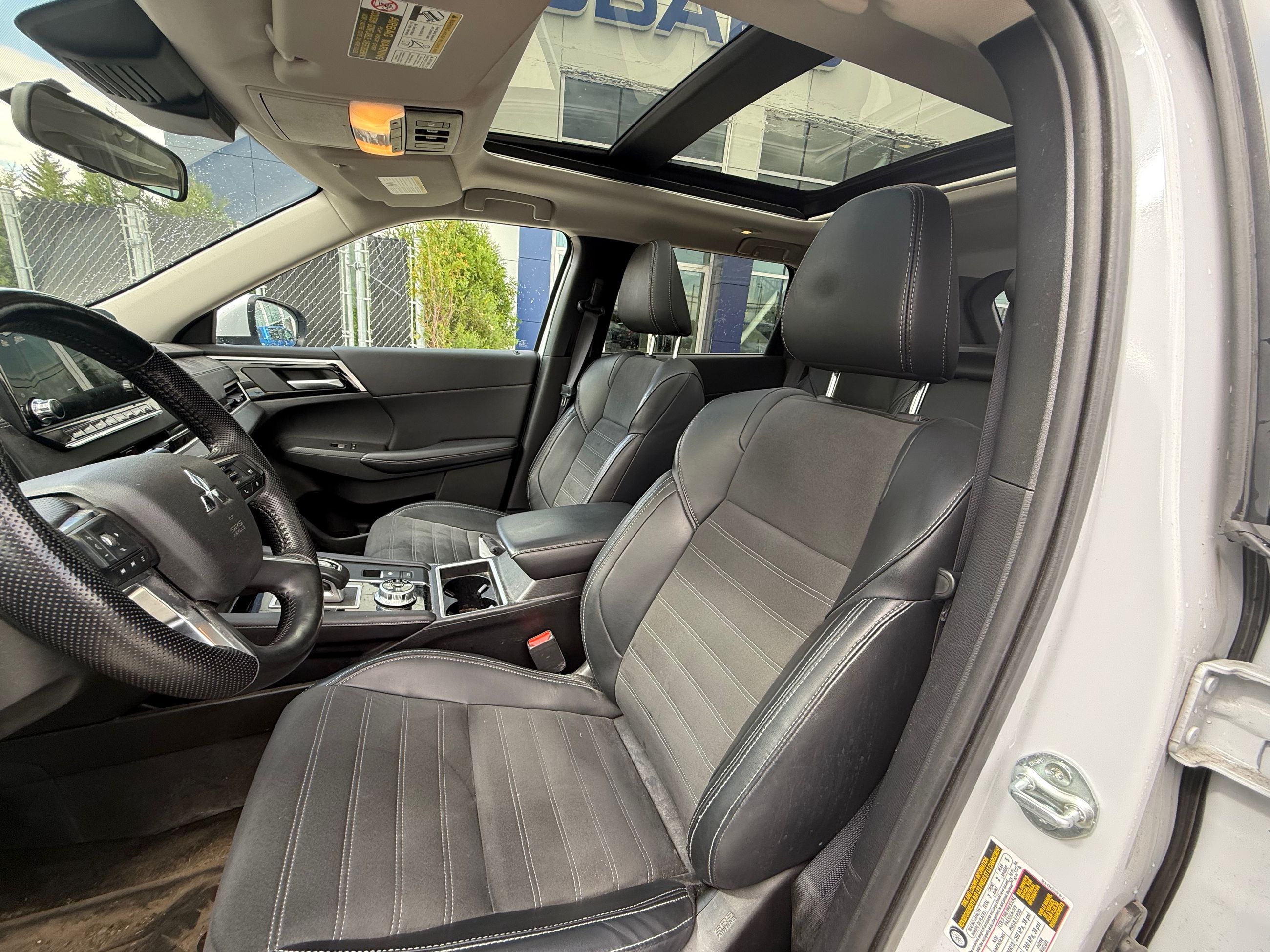 Photo 2024 Mitsubishi Outlander Plug-In Hybrid SEL, CAMÉRA DE RECUL, BANC CHAUFFANT #5