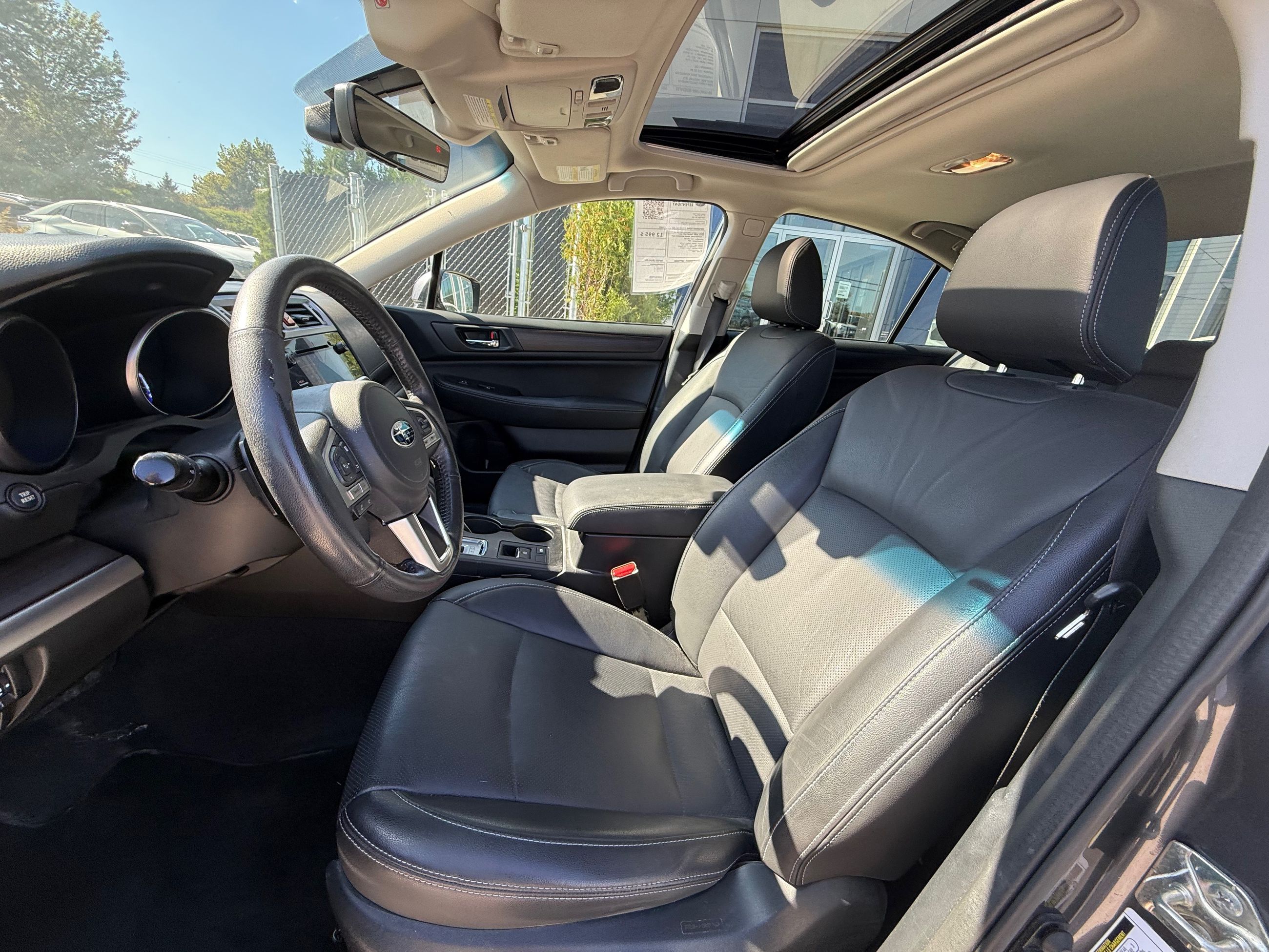 Photo 2017 Subaru Legacy LIMITED,CAMÉRA DE RECUL,BANC CHAUFFANT #5