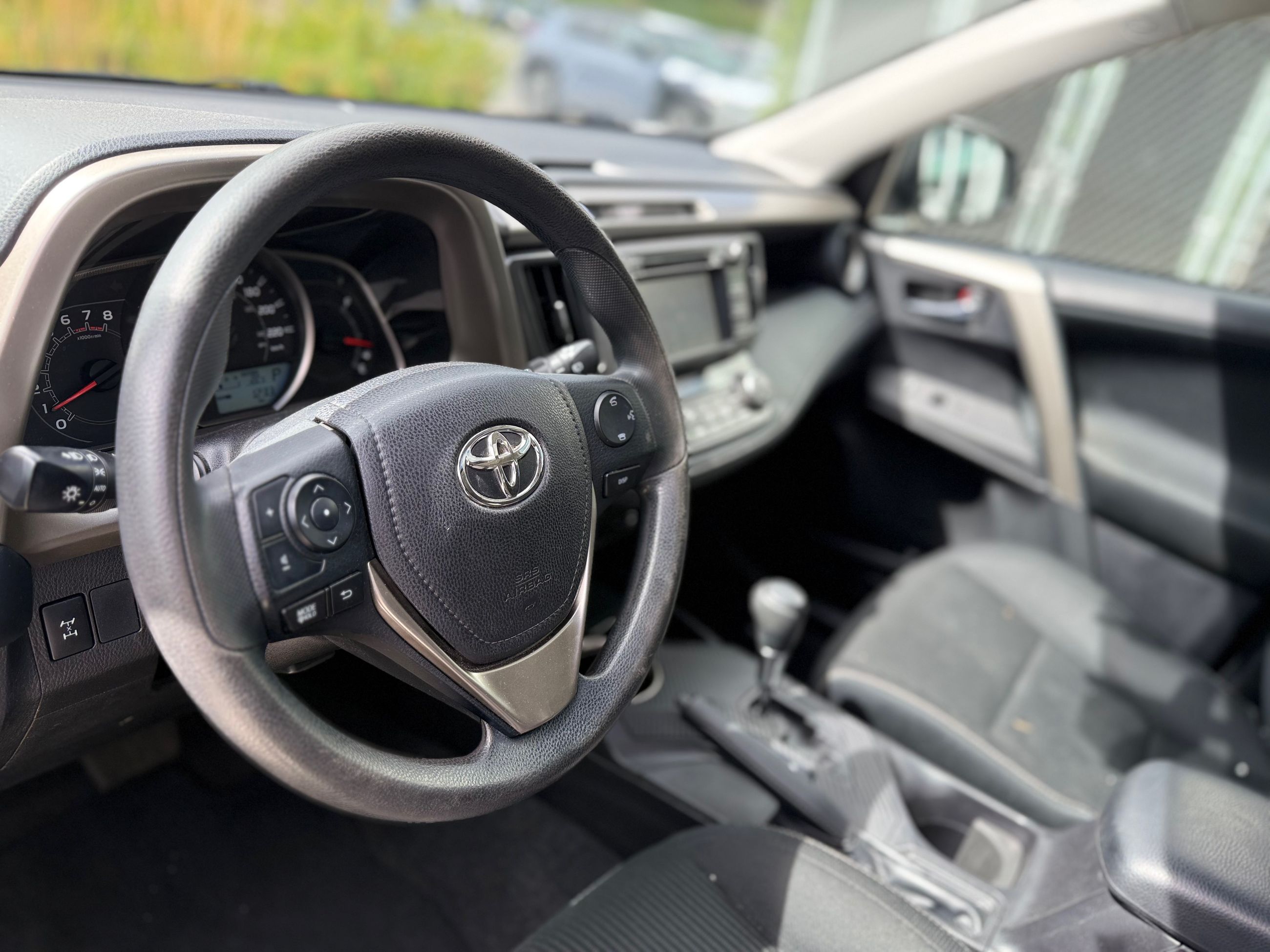 Photo 2015 Toyota RAV4 XLE,AWD,CAMÉRA DE RECUL,BANC CHAUFFANT #4
