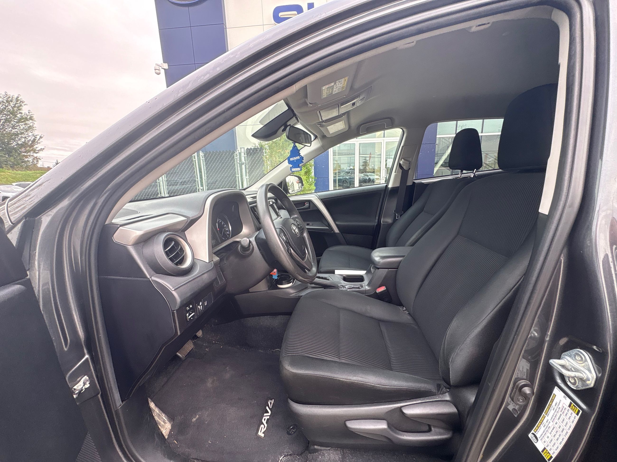 Photo Toyota RAV4 LE, CAMÉRA DE RECUL, BANC CHAUFFANT 2018 #5