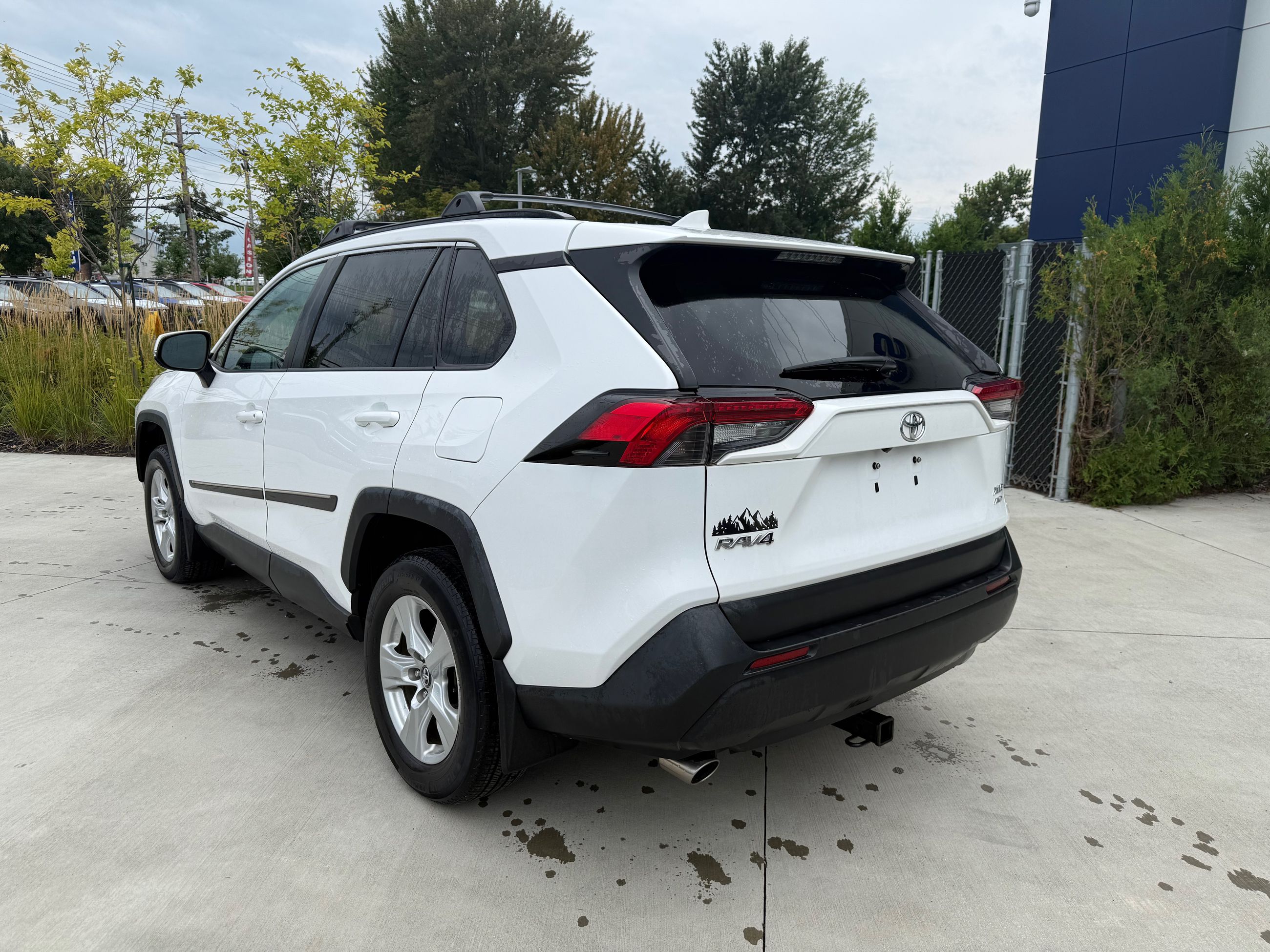 Photo Toyota RAV4 XLE,AWD,CAMÉRA DE RECUL,BANC CHAUFFANT 2019 #8
