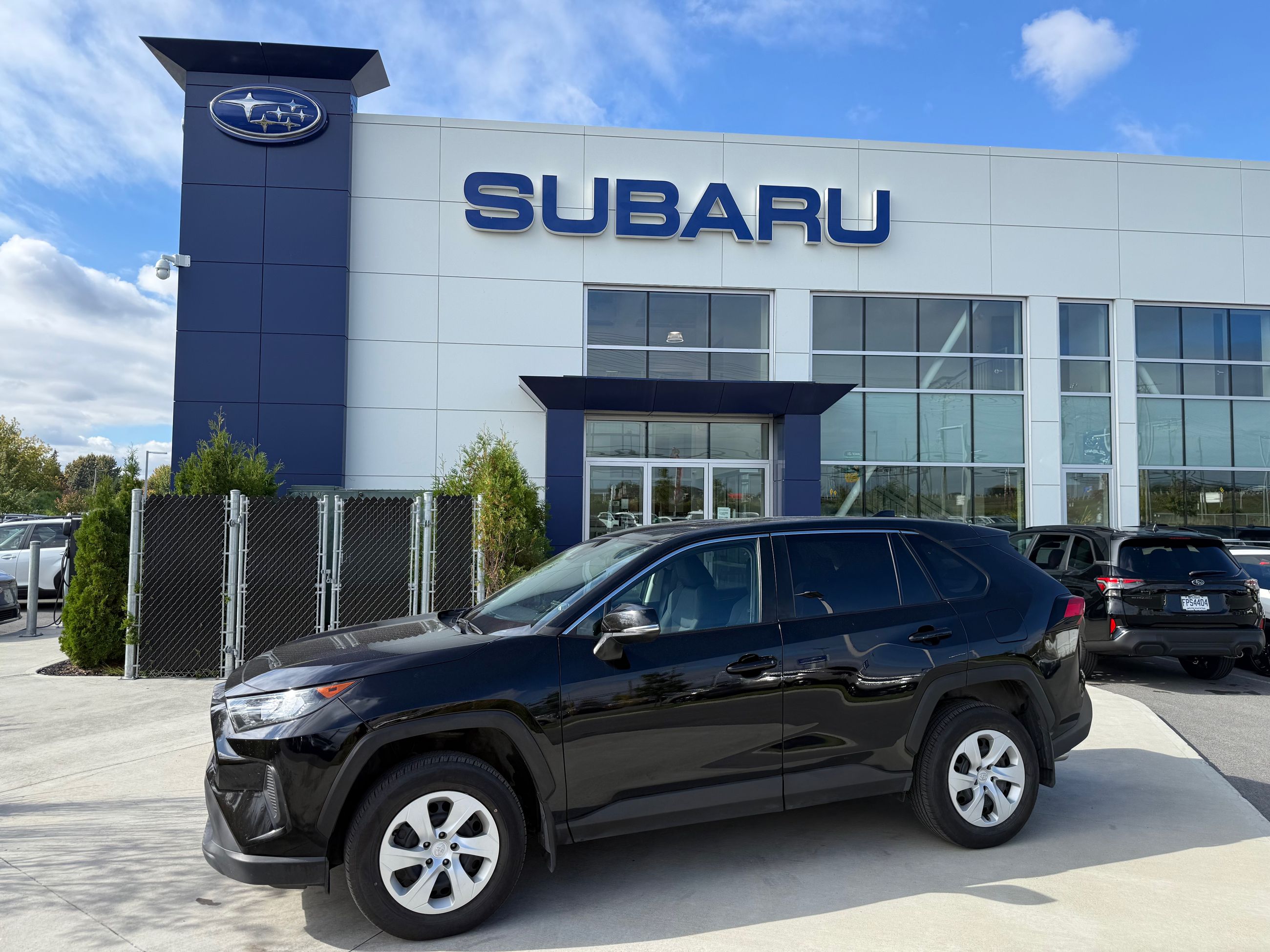 Photo Toyota RAV4 LE,AWD,CAMÉRA DE RECUL,BANC CHAUFFANT 2024 #3