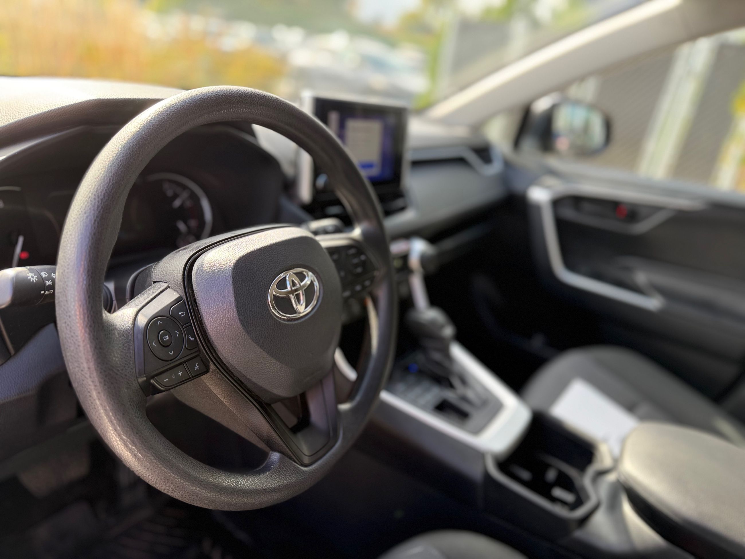 Photo Toyota RAV4 LE,AWD,CAMÉRA DE RECUL,BANC CHAUFFANT 2024 #4