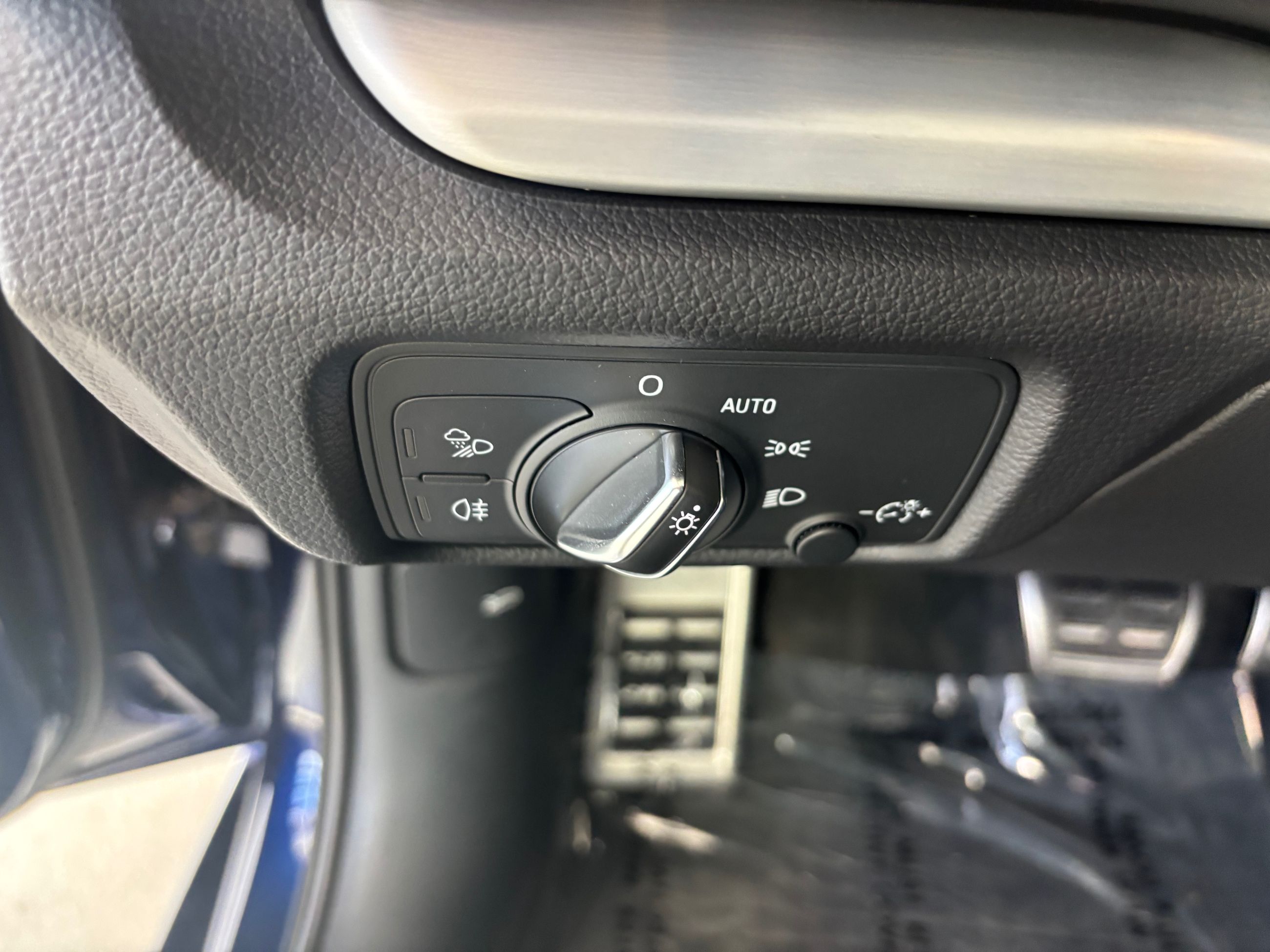 Audi S3 SEDAN Technik QUATRO JAMAIS ACCIDENTÉ 2019 FINANCEMENT AVANTAGEUX