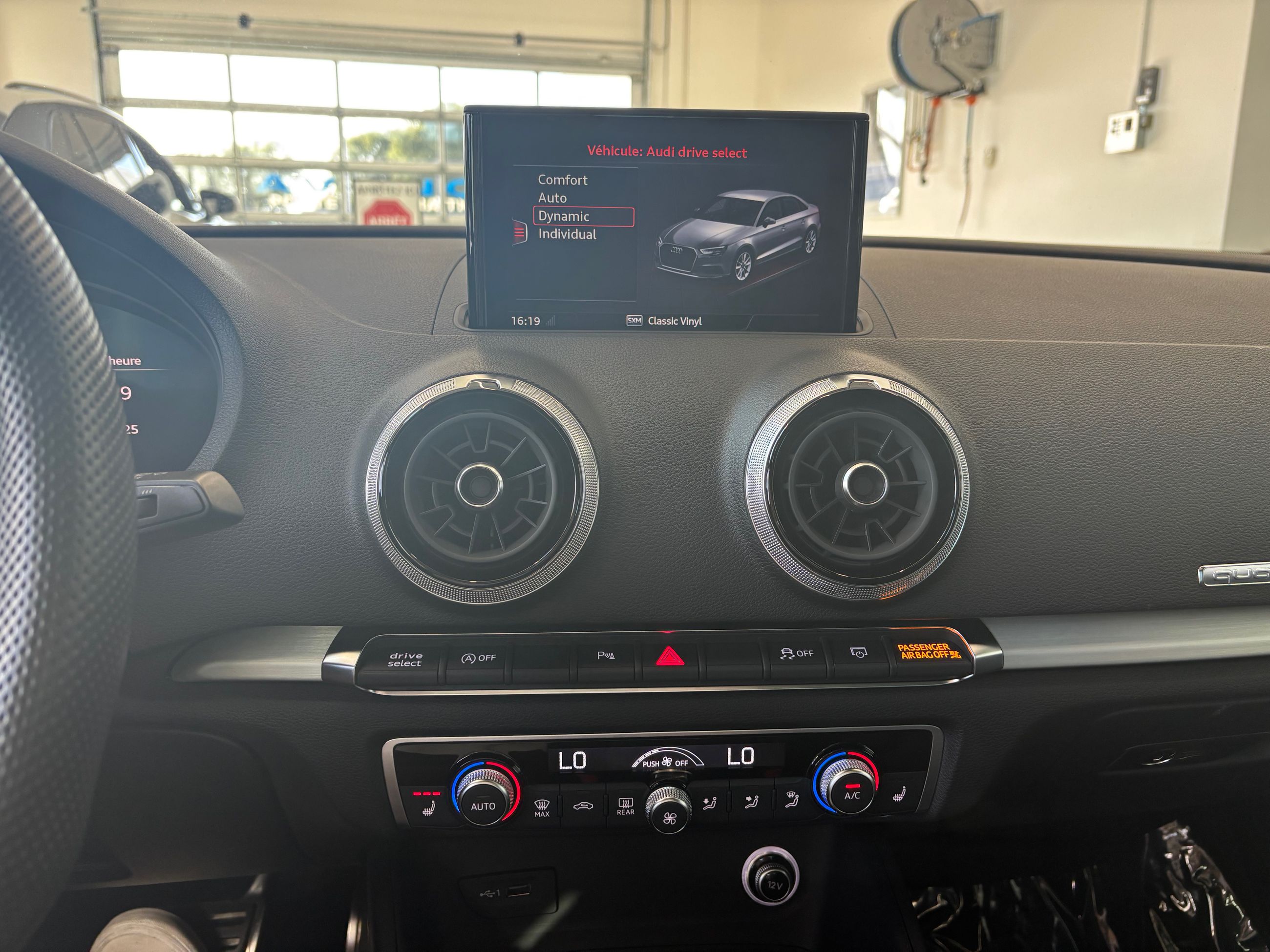 Audi S3 SEDAN Technik QUATRO JAMAIS ACCIDENTÉ 2019 FINANCEMENT AVANTAGEUX