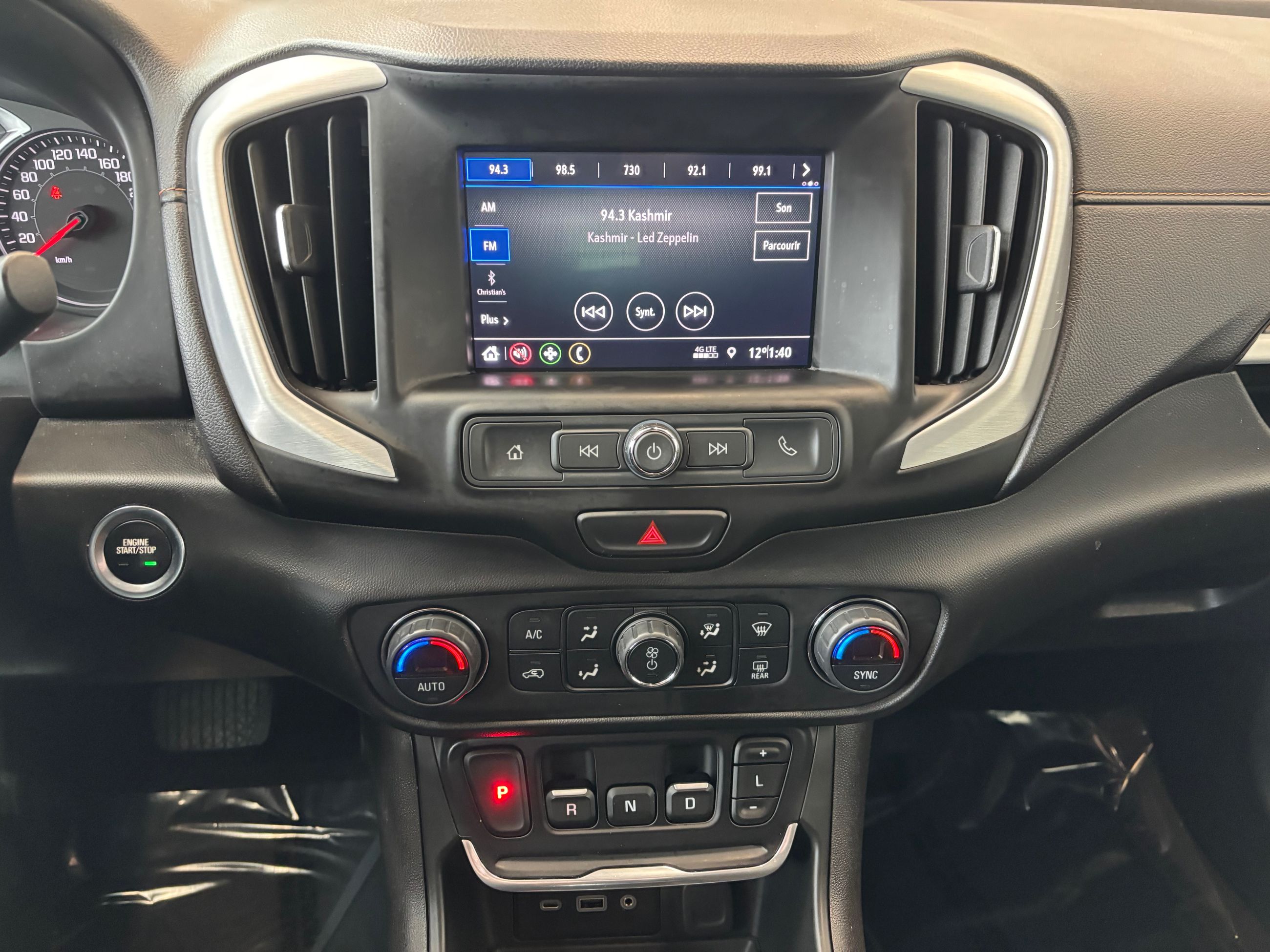 GMC Terrain SLE AWD SIEGES CHAUFFANT SUIVI DE VOIE DEMARREUR 2021 JAMAIS ACCIDENTÉ