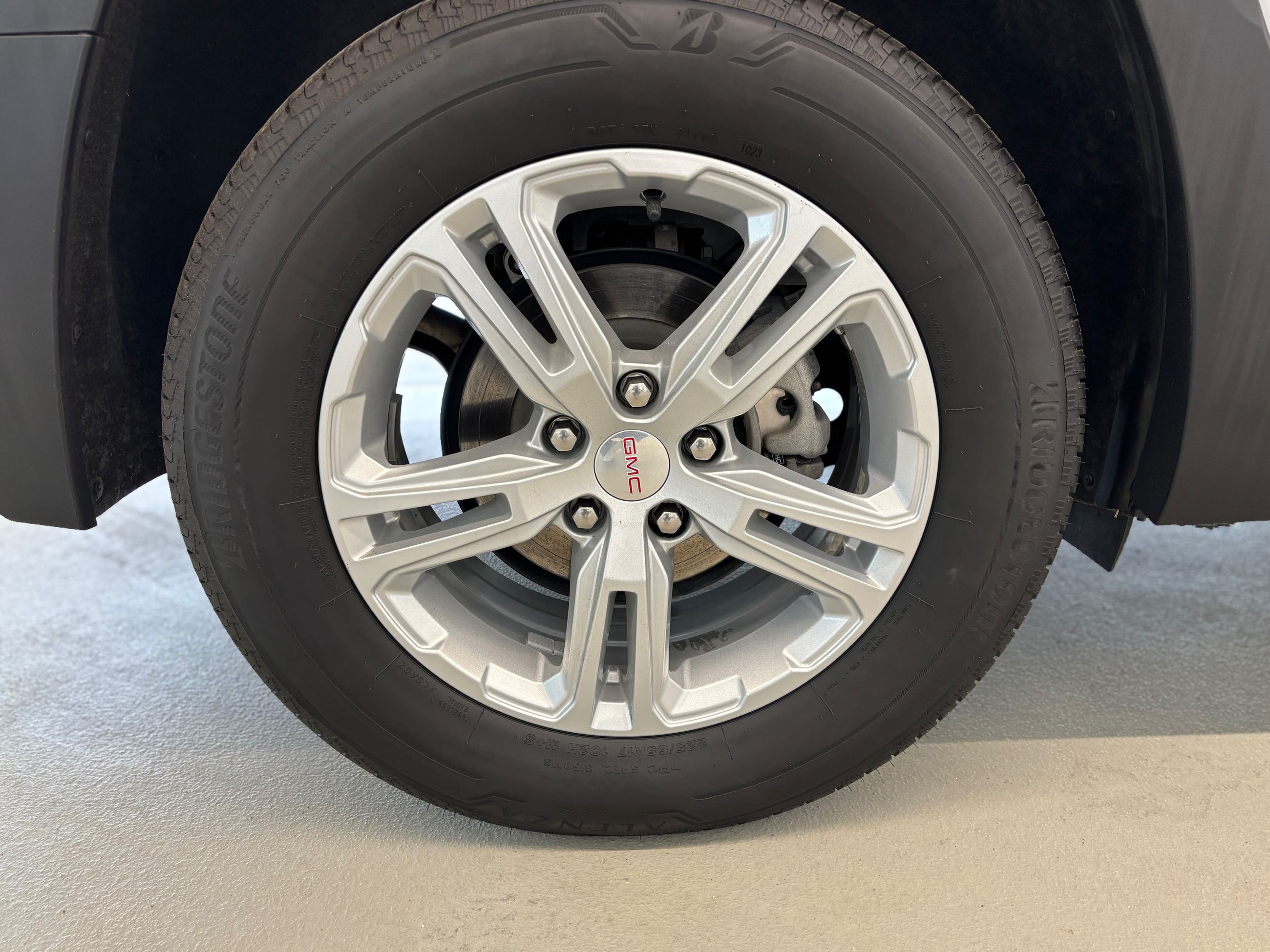 GMC Terrain SLE AWD SIEGES CHAUFFANT CARPLAY 2023 JAMAIS ACCIDENTÉ