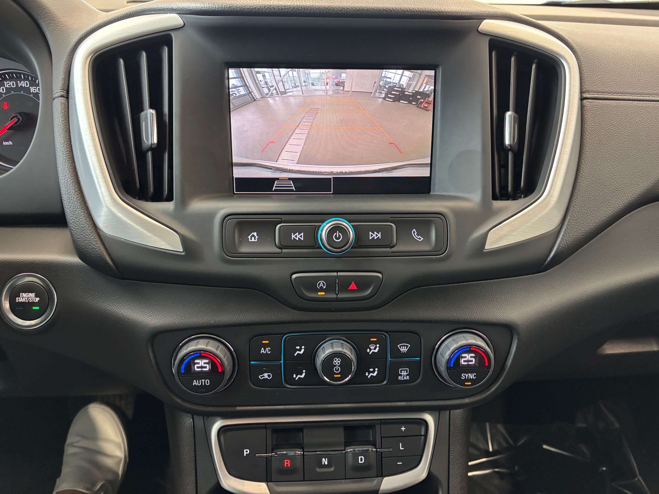 GMC Terrain SLE AWD SIEGES CHAUFFANT CARPLAY 2023 JAMAIS ACCIDENTÉ