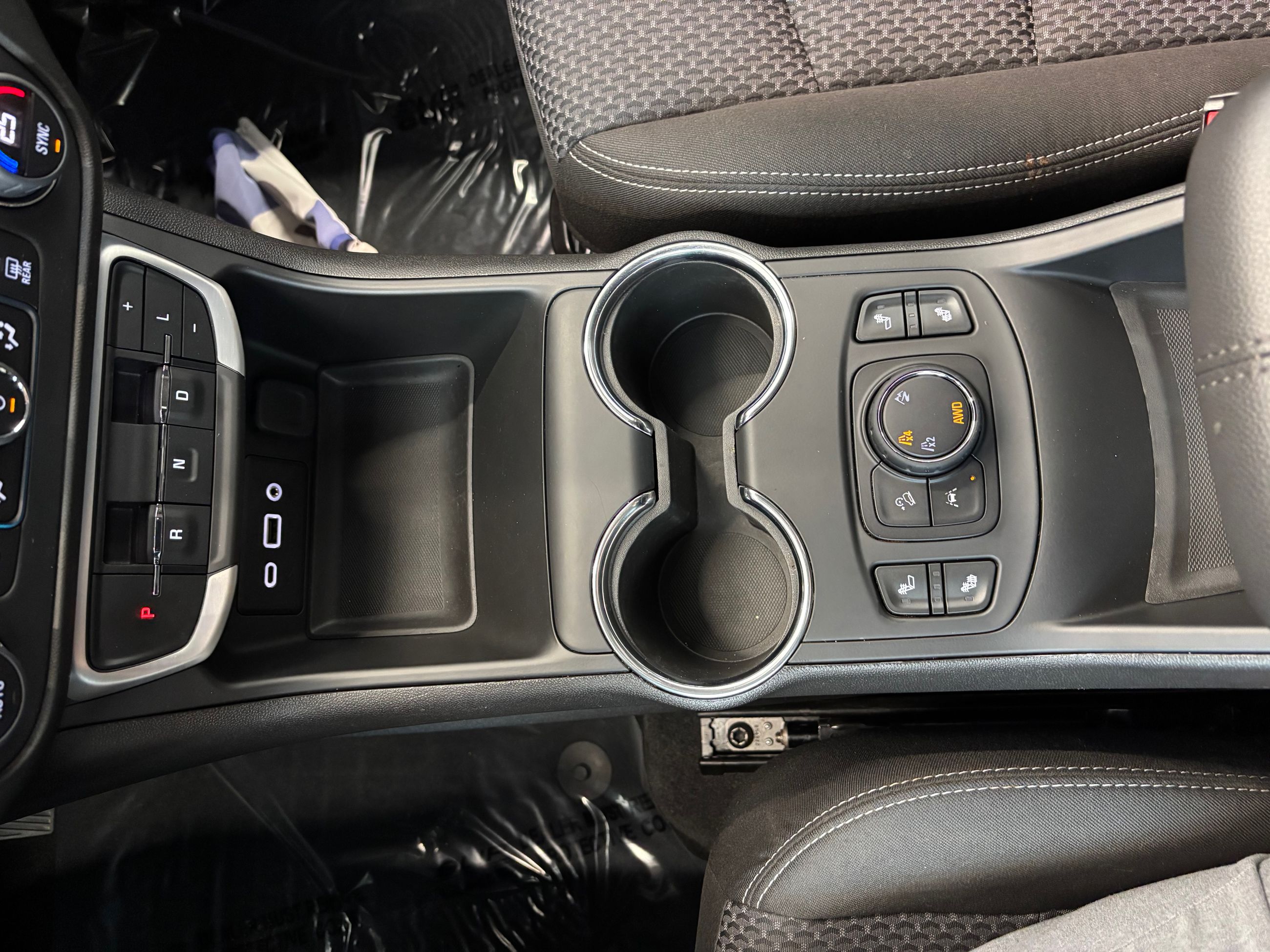 GMC Terrain SLE AWD SIEGES CHAUFFANT CARPLAY 2023 JAMAIS ACCIDENTÉ