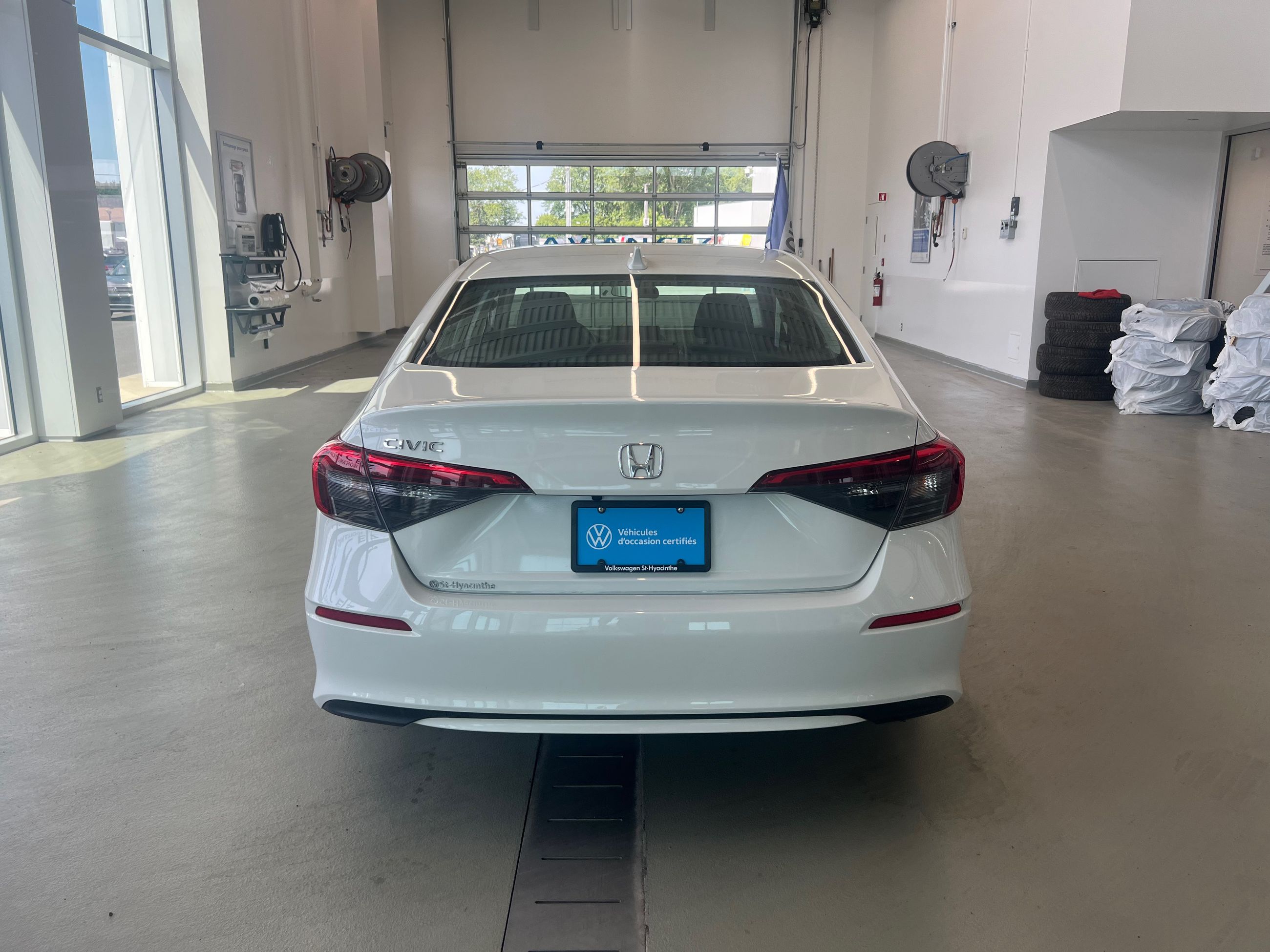 Honda Civic Sedan EX TOIT OUVRANT SIEGES CHAUFFANT CARPLAY 2024 JAMAIS ACCIDENTÉ