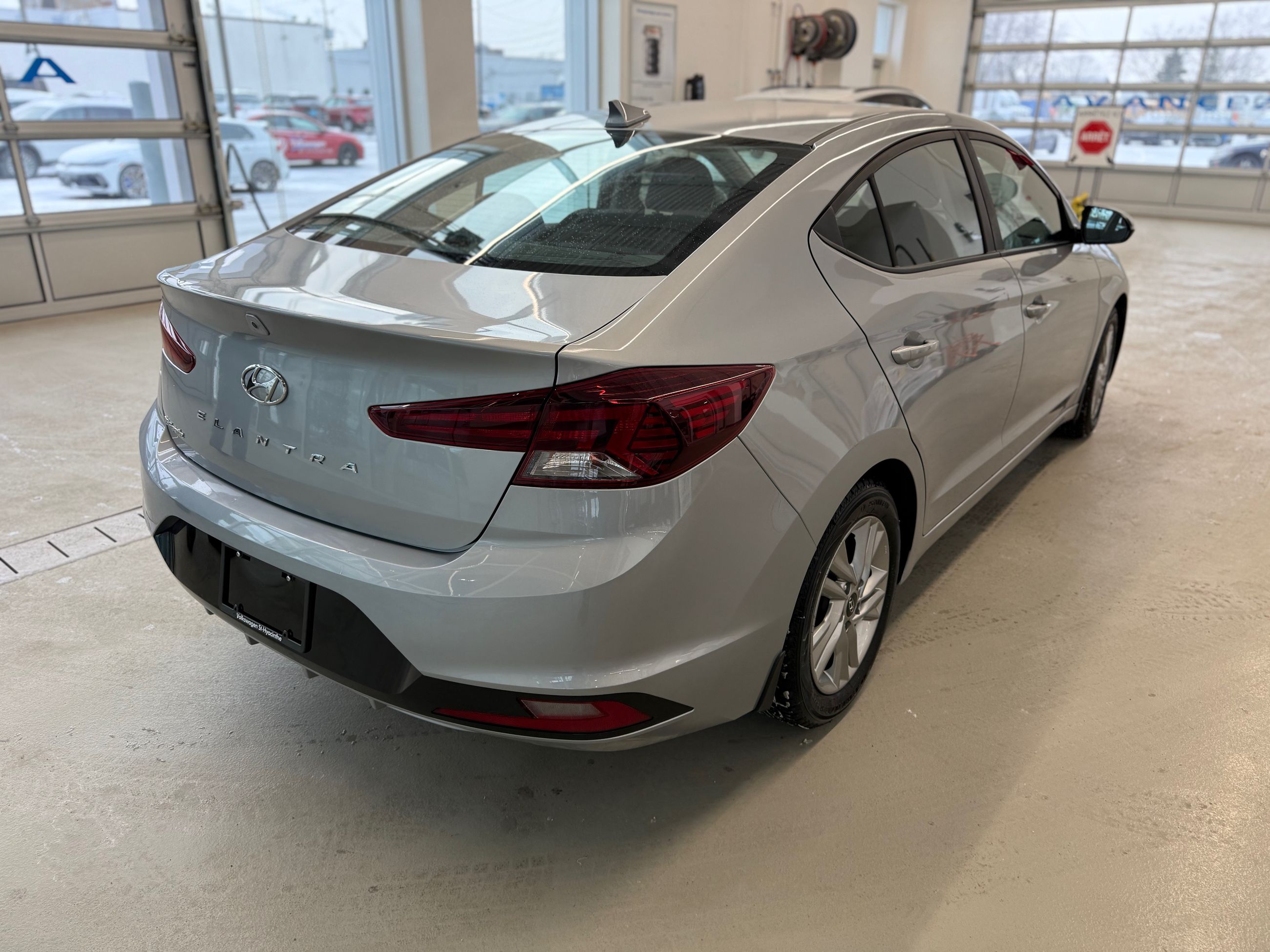 2020 Hyundai Elantra Preferred financing available