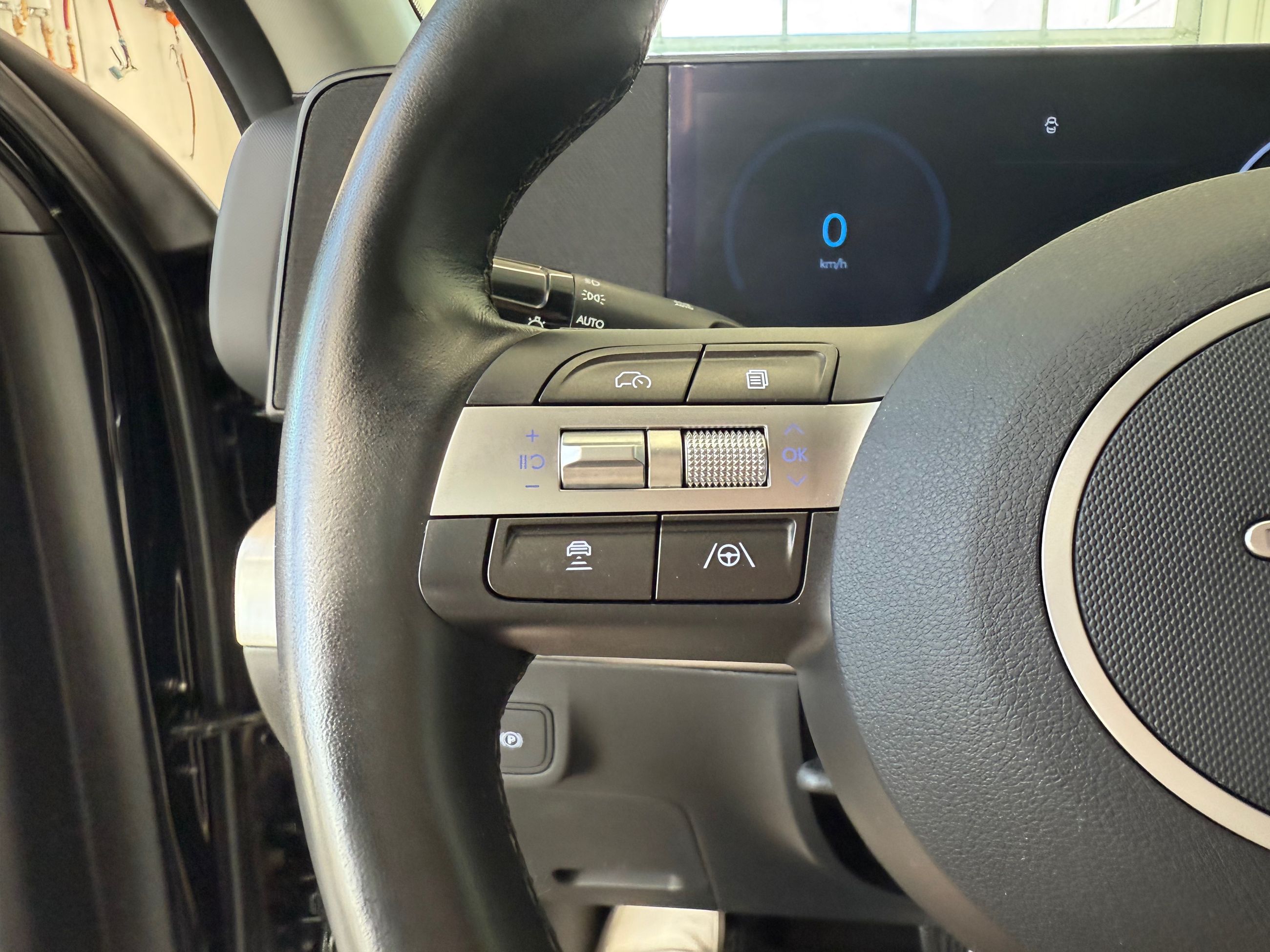 Hyundai KONA ELECTRIC Preferred JAMAIS ACCIDENTÉ 2024 FINI LES $$$ EN ESSENCE