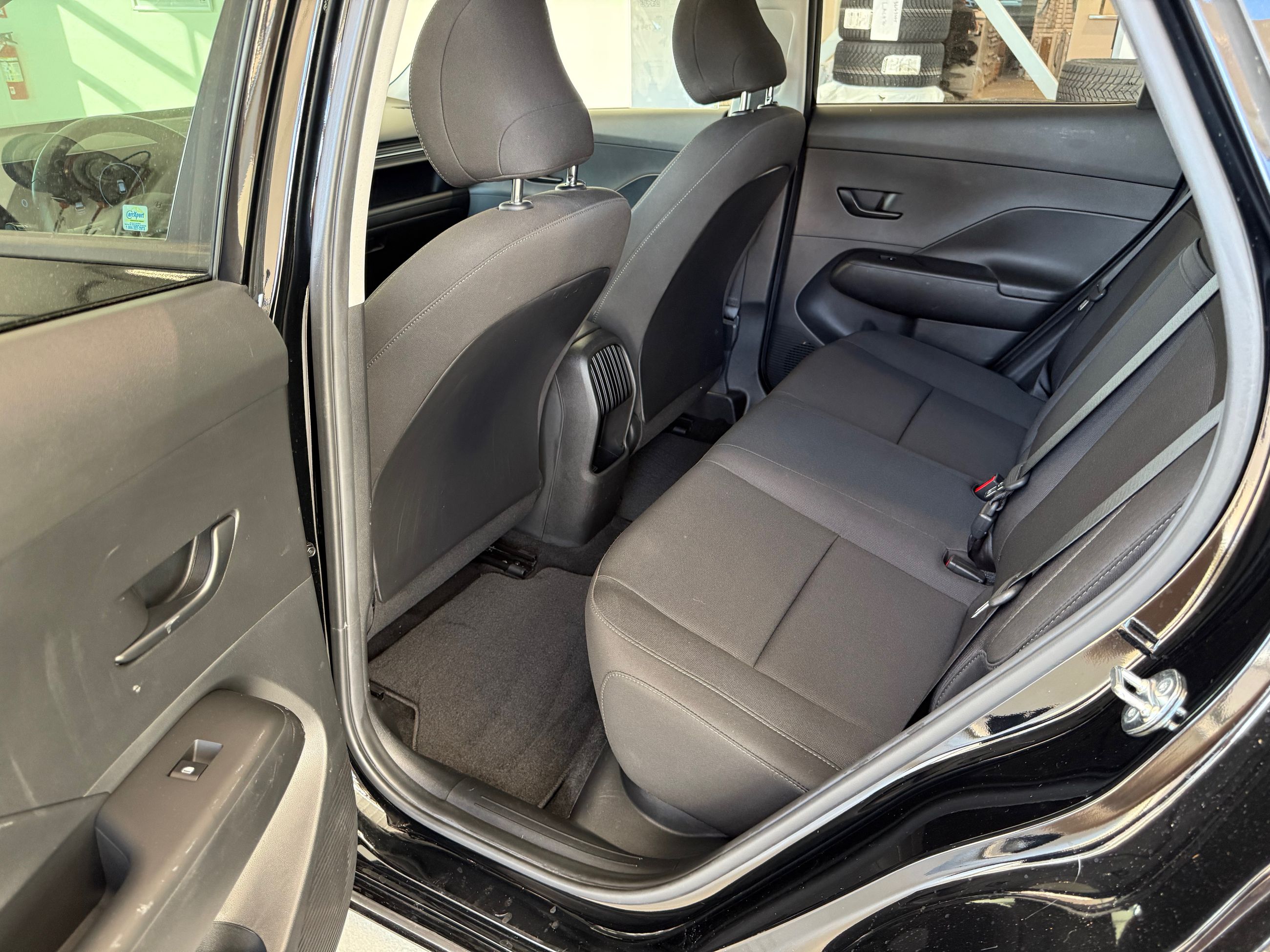 Hyundai KONA ELECTRIC Preferred JAMAIS ACCIDENTÉ 2024 FINI LES $$$ EN ESSENCE