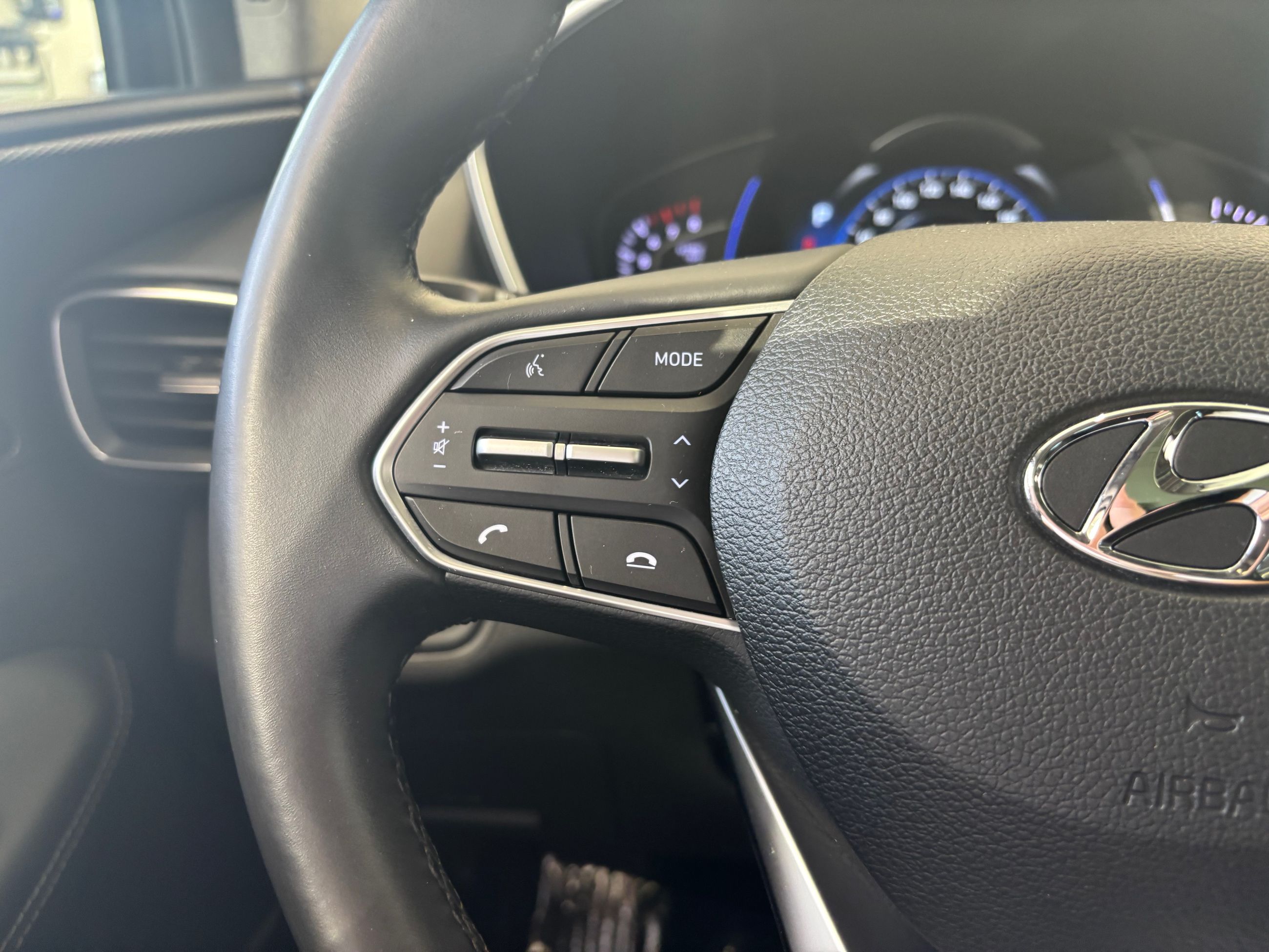 Hyundai Santa Fe Luxury JAMAIS ACCIDENTÉ 1 SEUL PROPIO 2020 FINANCEMENT AVANTAGEUX