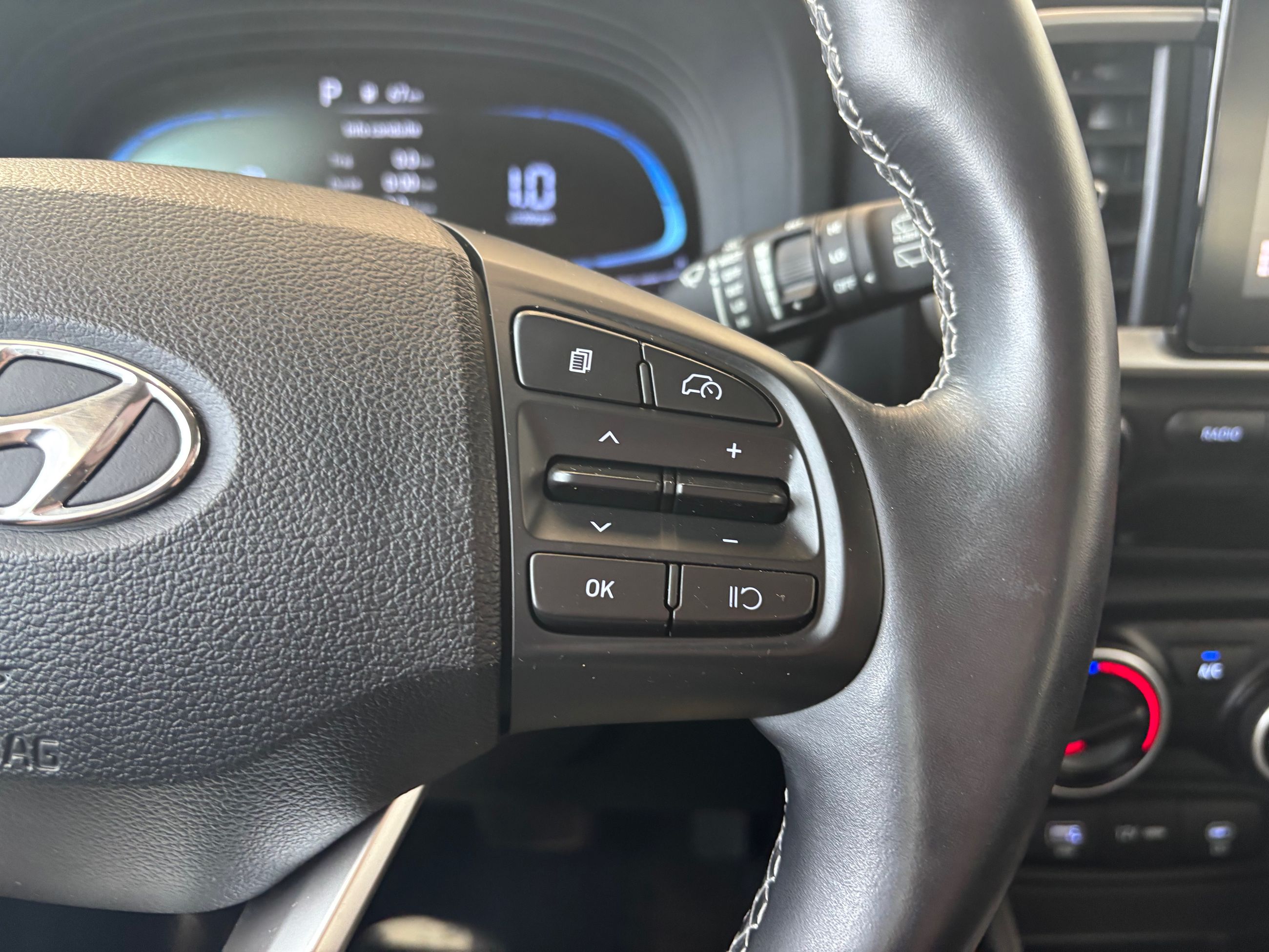 Hyundai Venue Preferred SIEGES CHAUFFANT BLUETOOTH 2023 JAMAIS ACCIDENTÉ