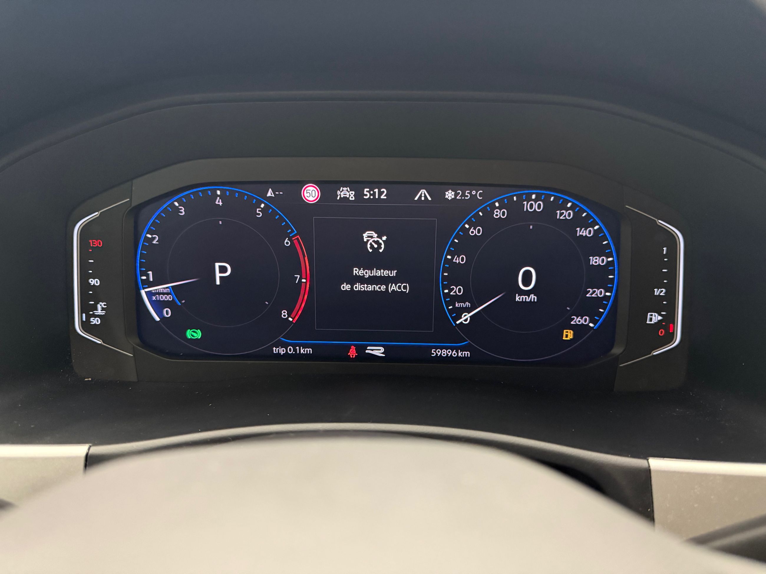 Volkswagen Atlas Cross Sport Execline INTERIEUR DE CUIR 2021 POSSIBILITÉ DE 3.99%