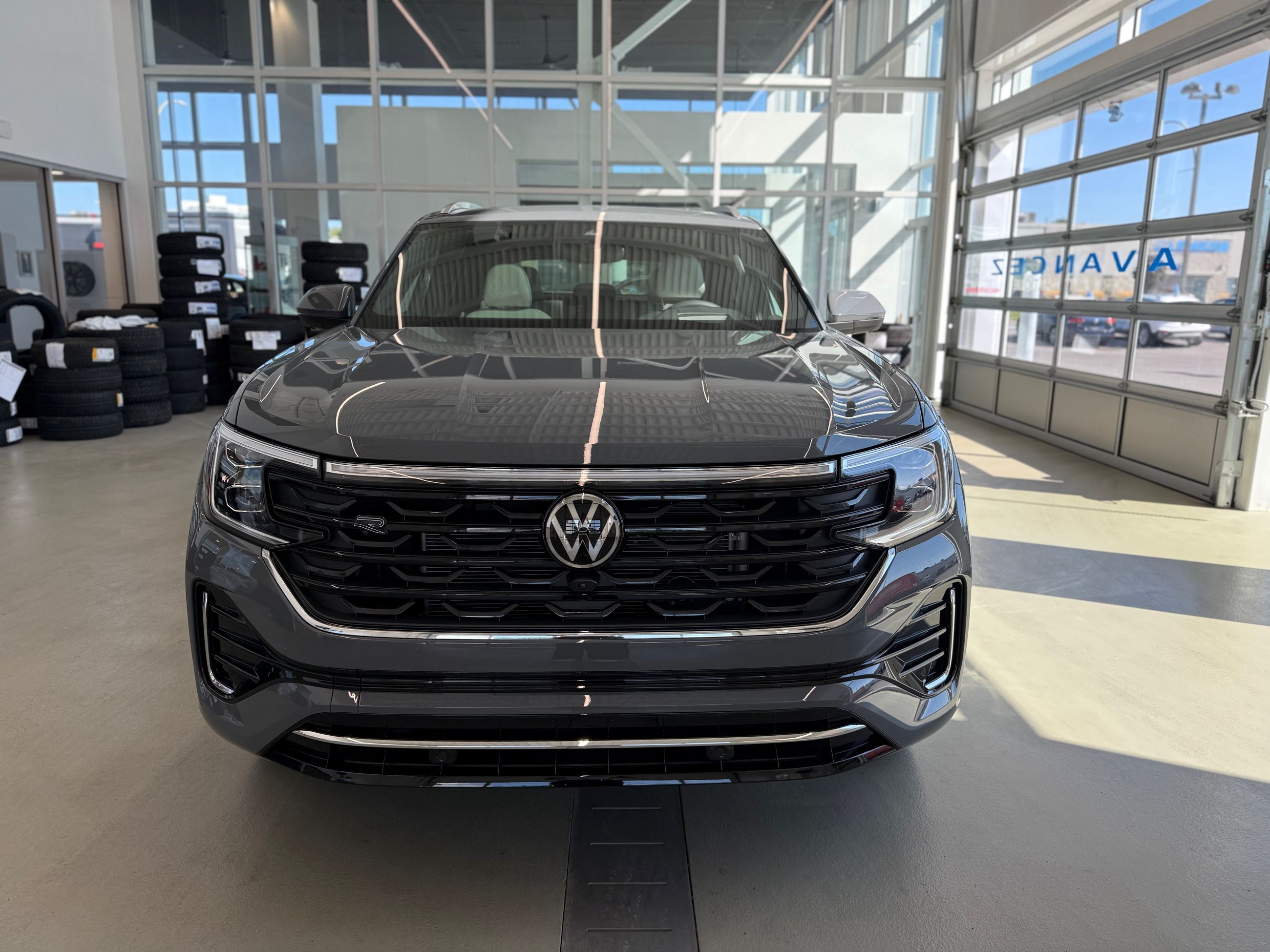 2025 Volkswagen Atlas Cross Sport Execline DEMO SPECIAL