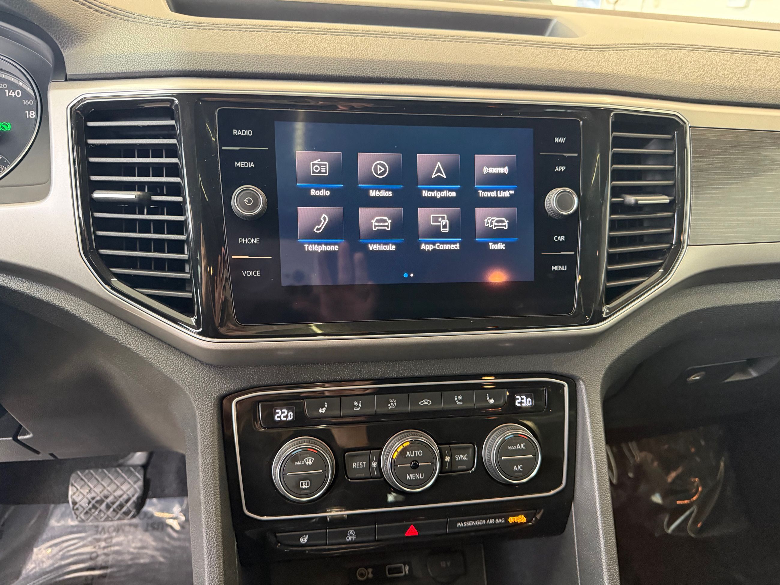 Volkswagen Atlas Highline JAMAIS ACCIDENTÉ 2019 POSSIBILITÉ DE 0%