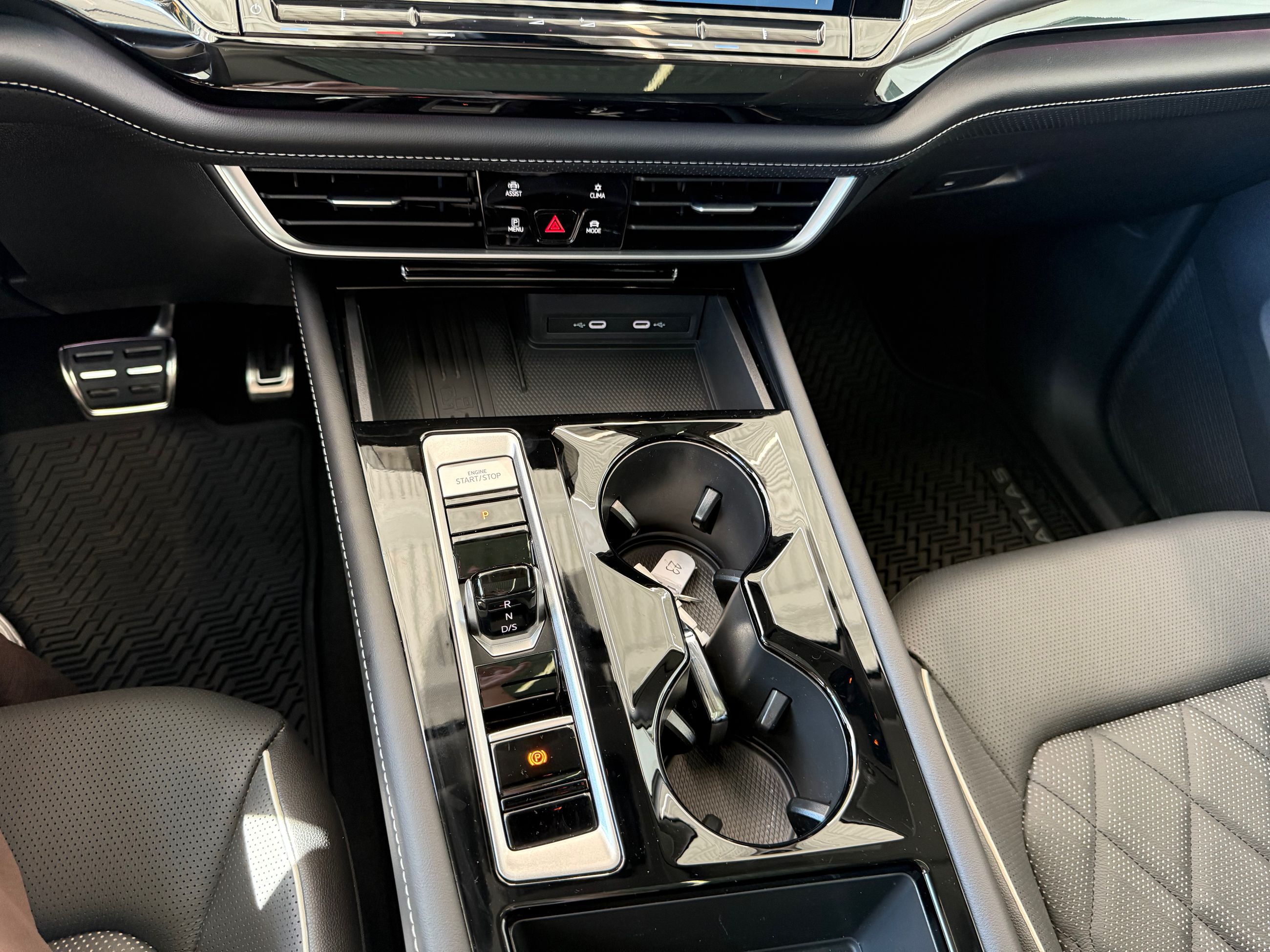 Volkswagen Atlas Execline 2025 SPÉCIAL DÉMO