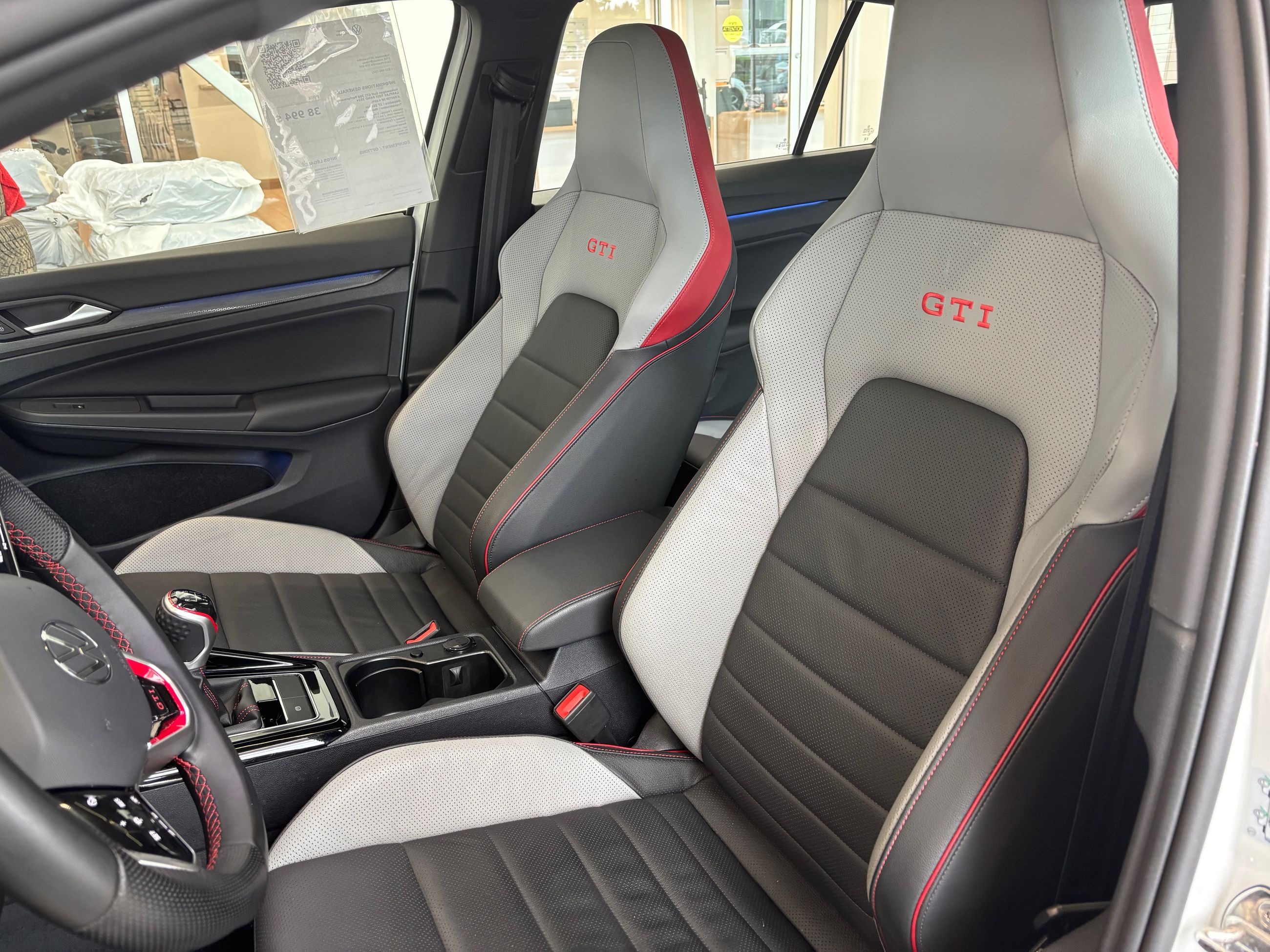 2024 Volkswagen Golf GTI 380 Performance CARPLAY TOIT PANO