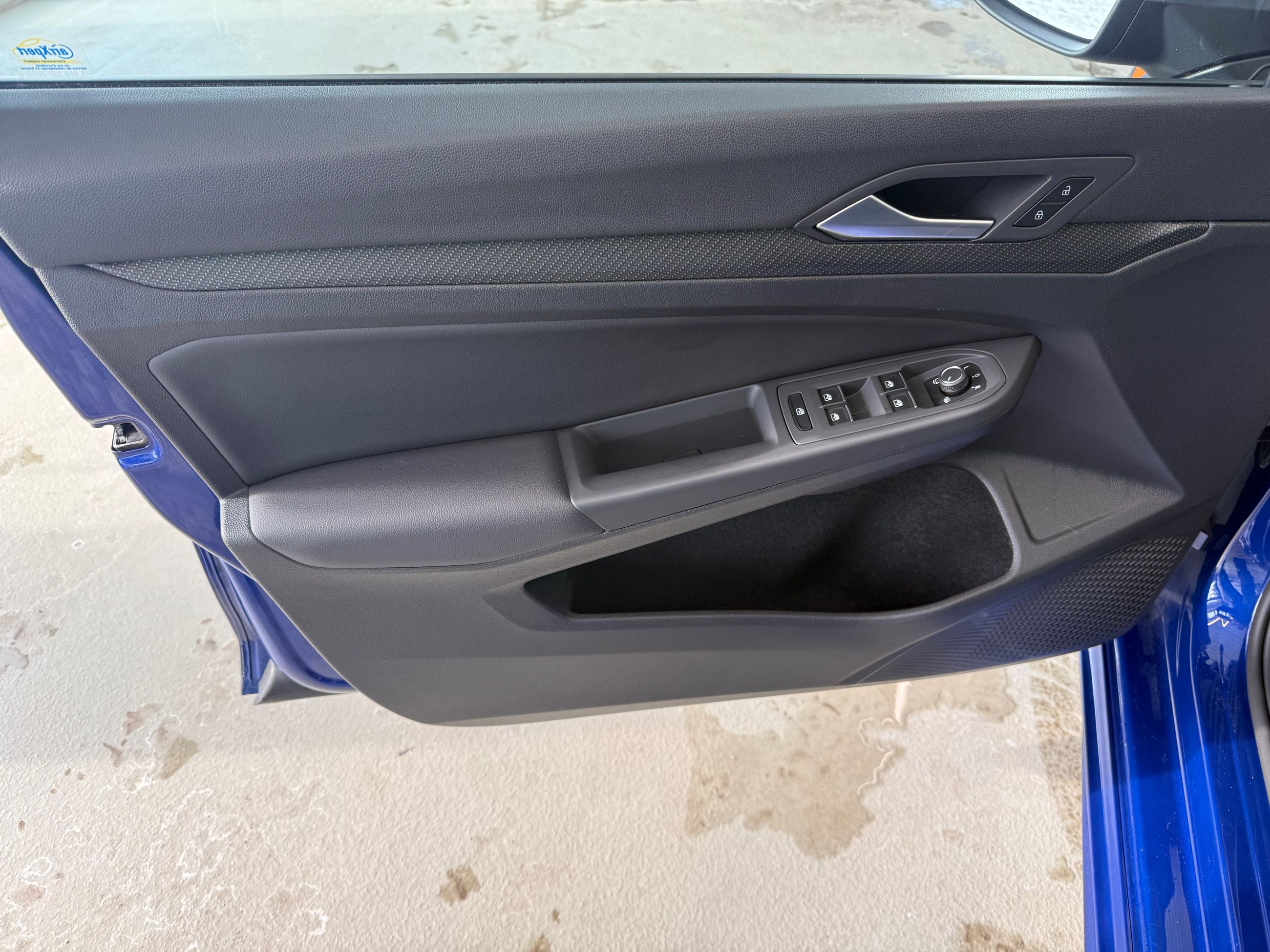 2024 Volkswagen Golf R  FINANCING AVAILABLE