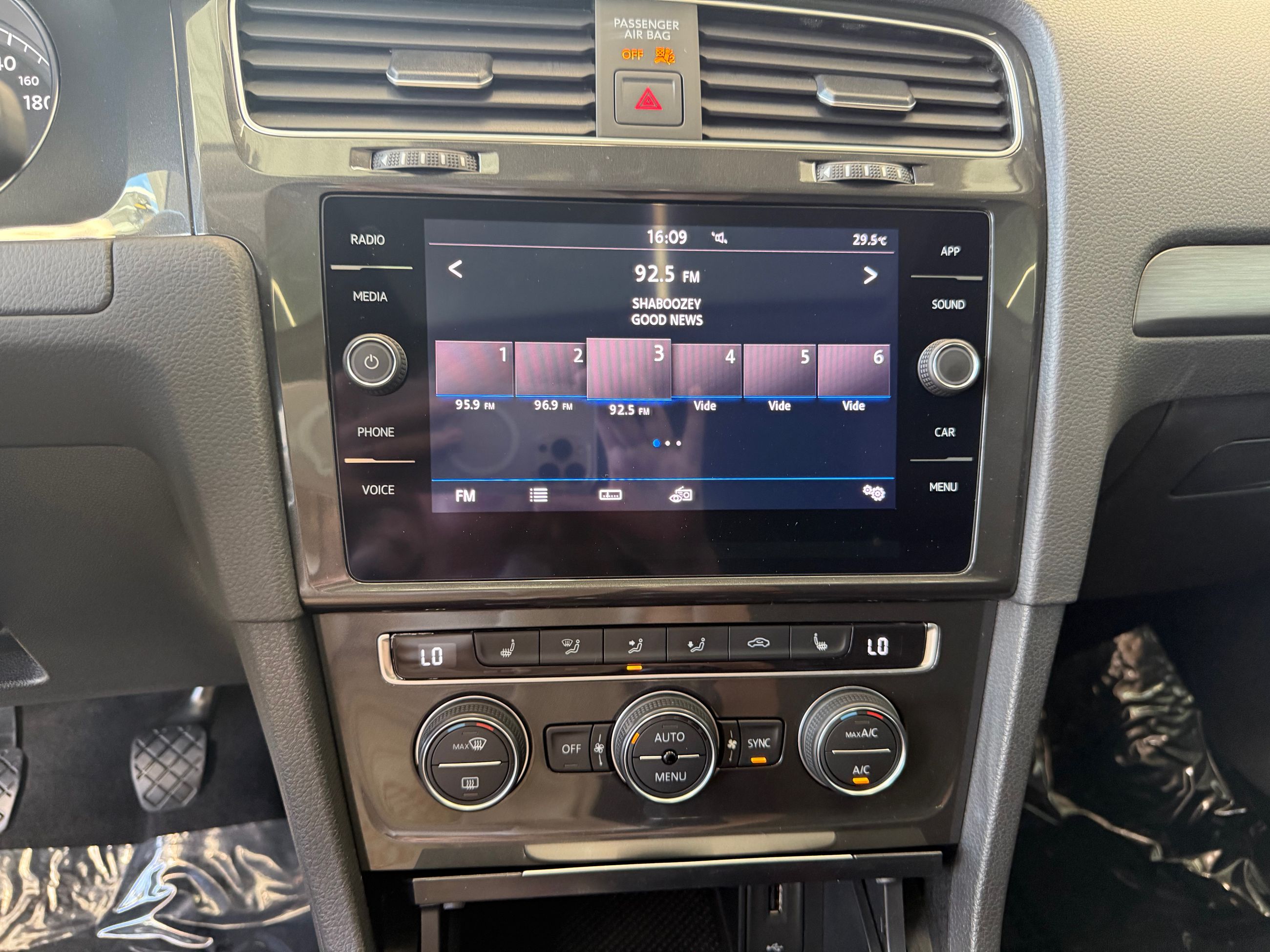 Volkswagen Golf HIGHLINE JAMAIS ACCIDENTÉ MANUELLE 2019 A PARTIR DE 4.39%