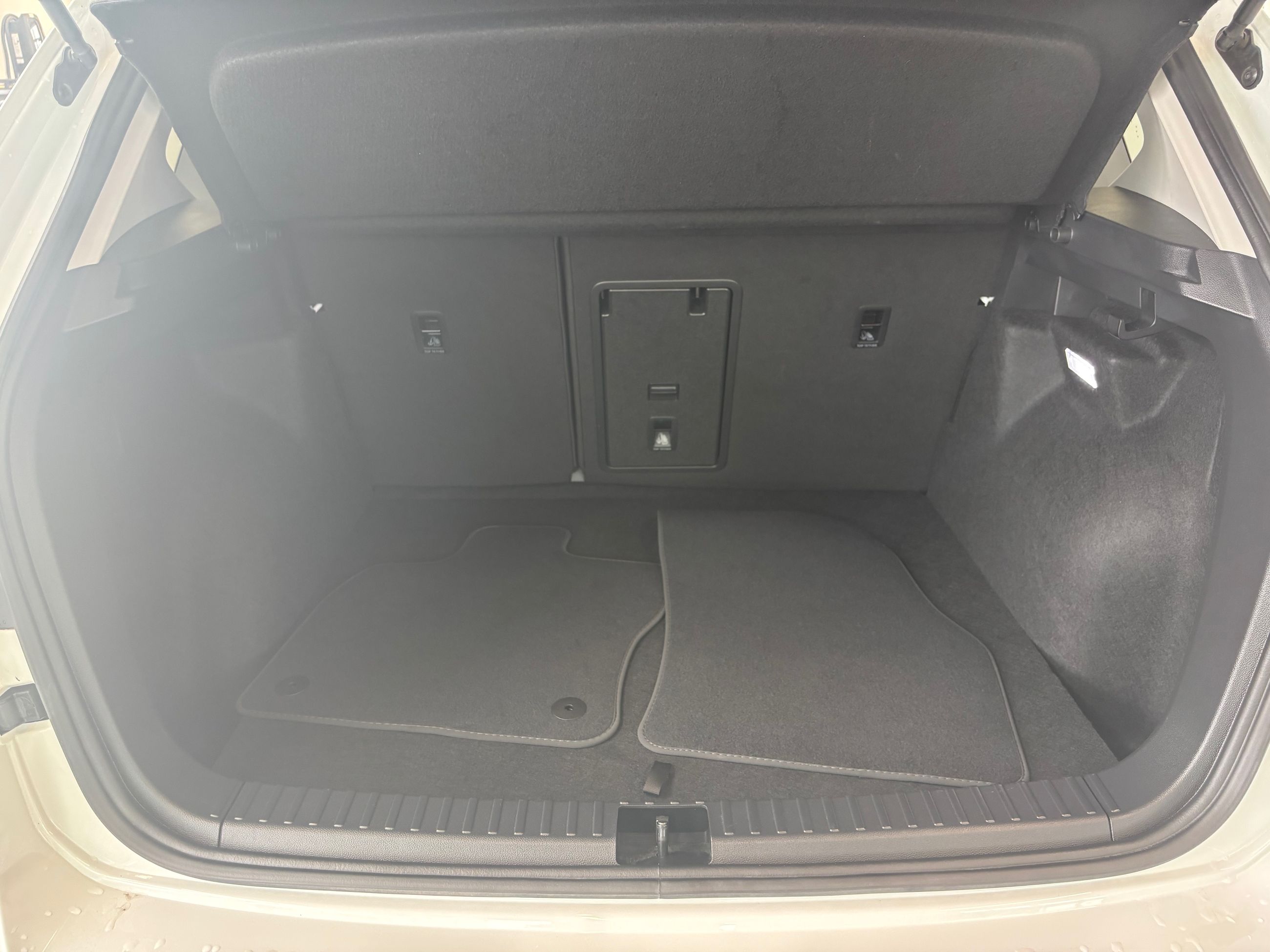 2024 Volkswagen Taos Comfortline Black Edition TOIT PANO