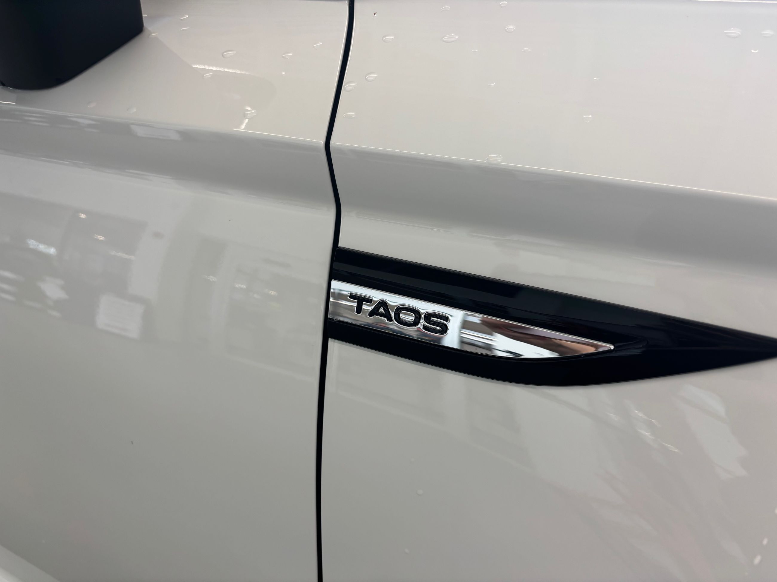 2024 Volkswagen Taos Comfortline Black Edition TOIT PANO