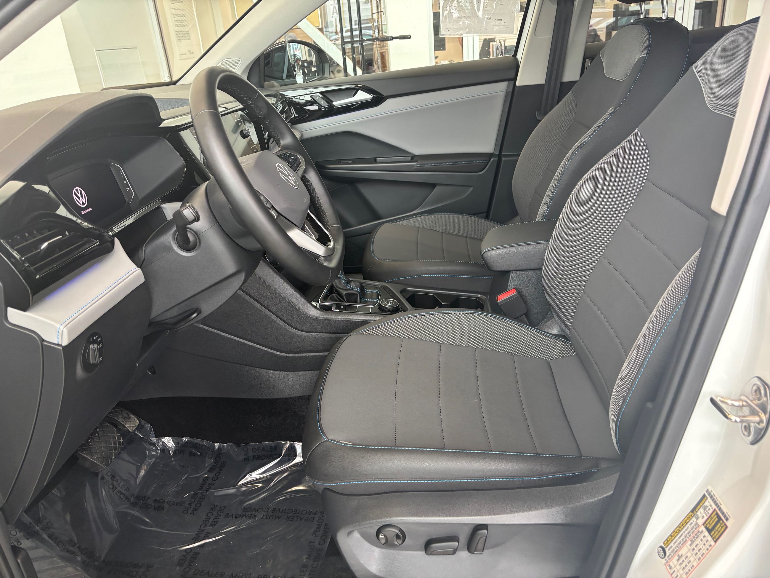 2024 Volkswagen Taos Comfortline Black Edition TOIT PANO