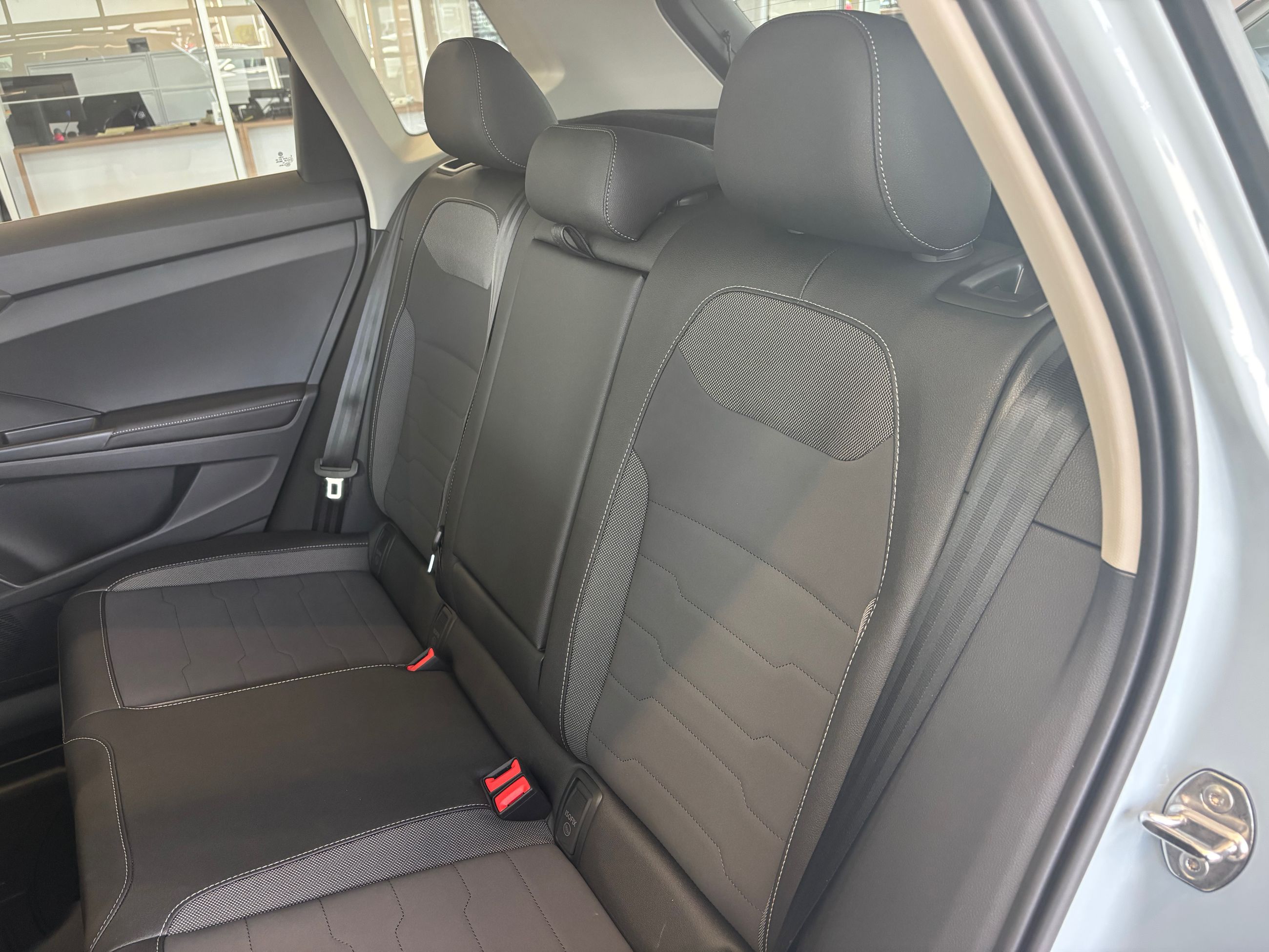 2025 Volkswagen Taos COMFORTLINE ÉDITION NOIRE DEMO SPECIAL
