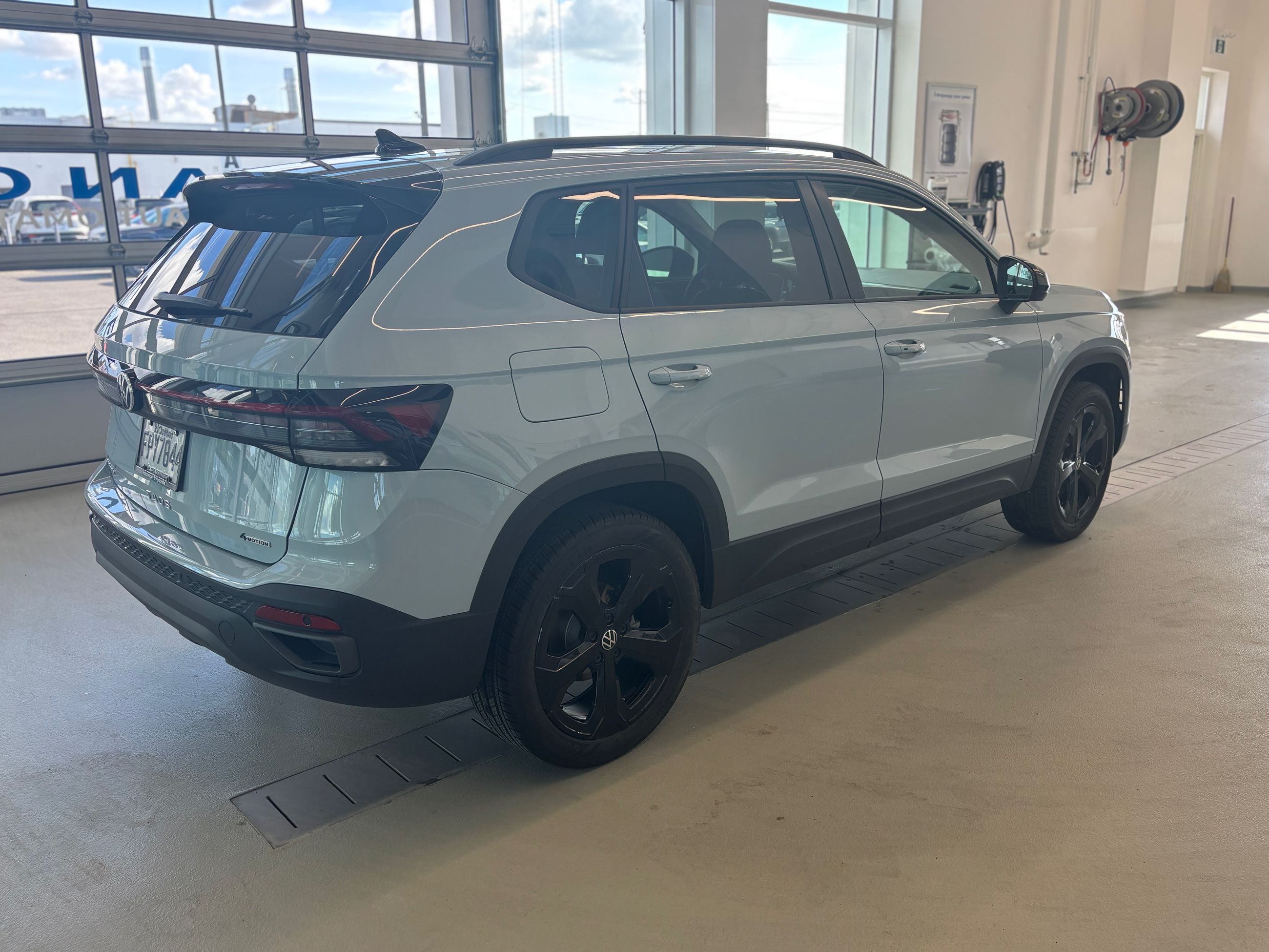 2025 Volkswagen Taos COMFORTLINE ÉDITION NOIRE DEMO SPECIAL