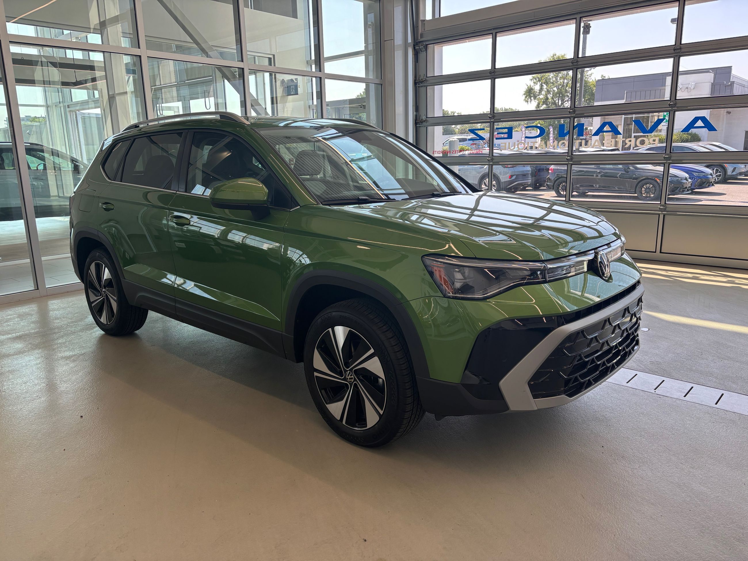 Volkswagen Taos Highline 4MOTION 2025 SPÉCIAL DÉMO