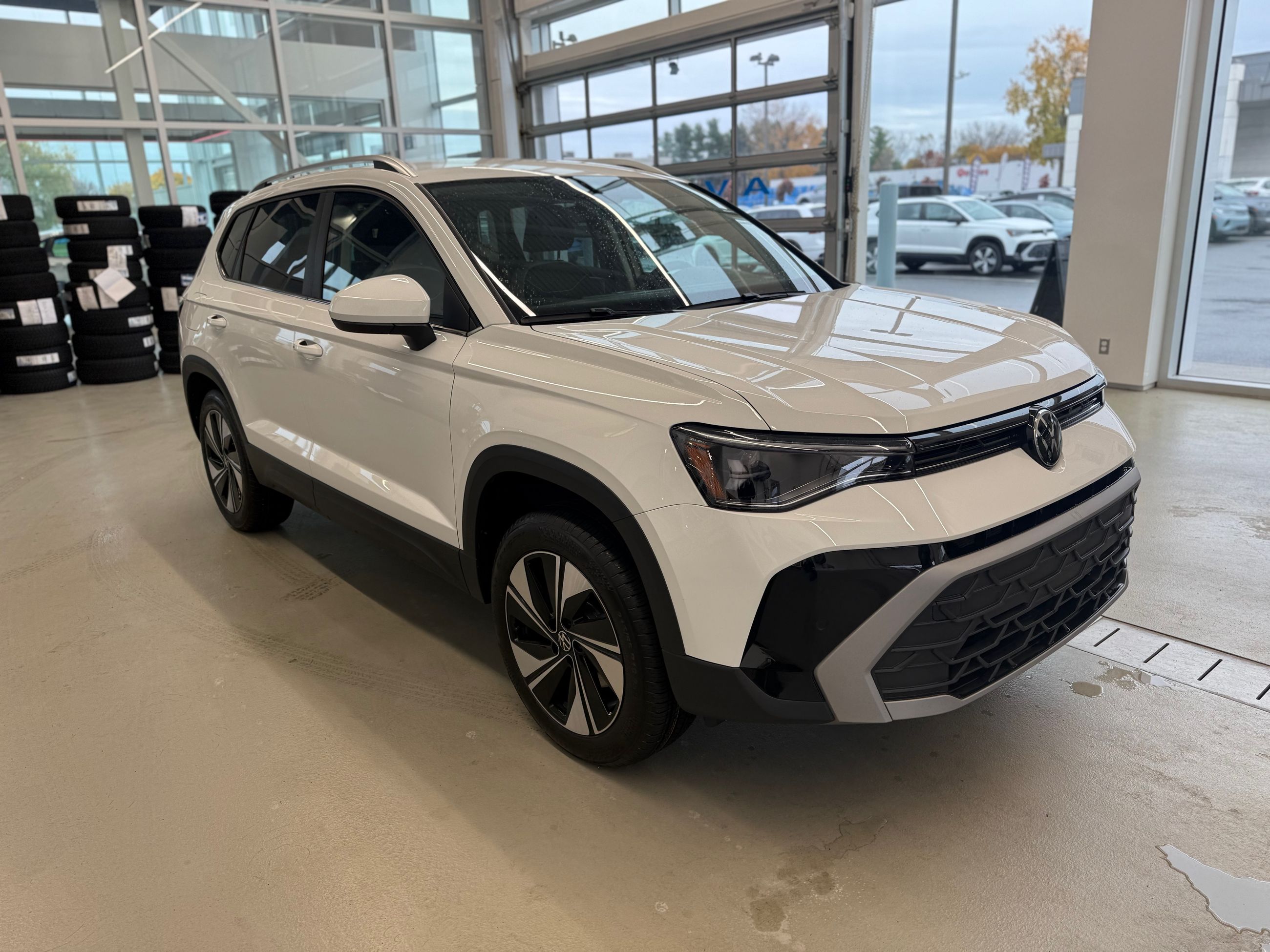 2026 Volkswagen Taos Comfortline DEMO SPECIAL
