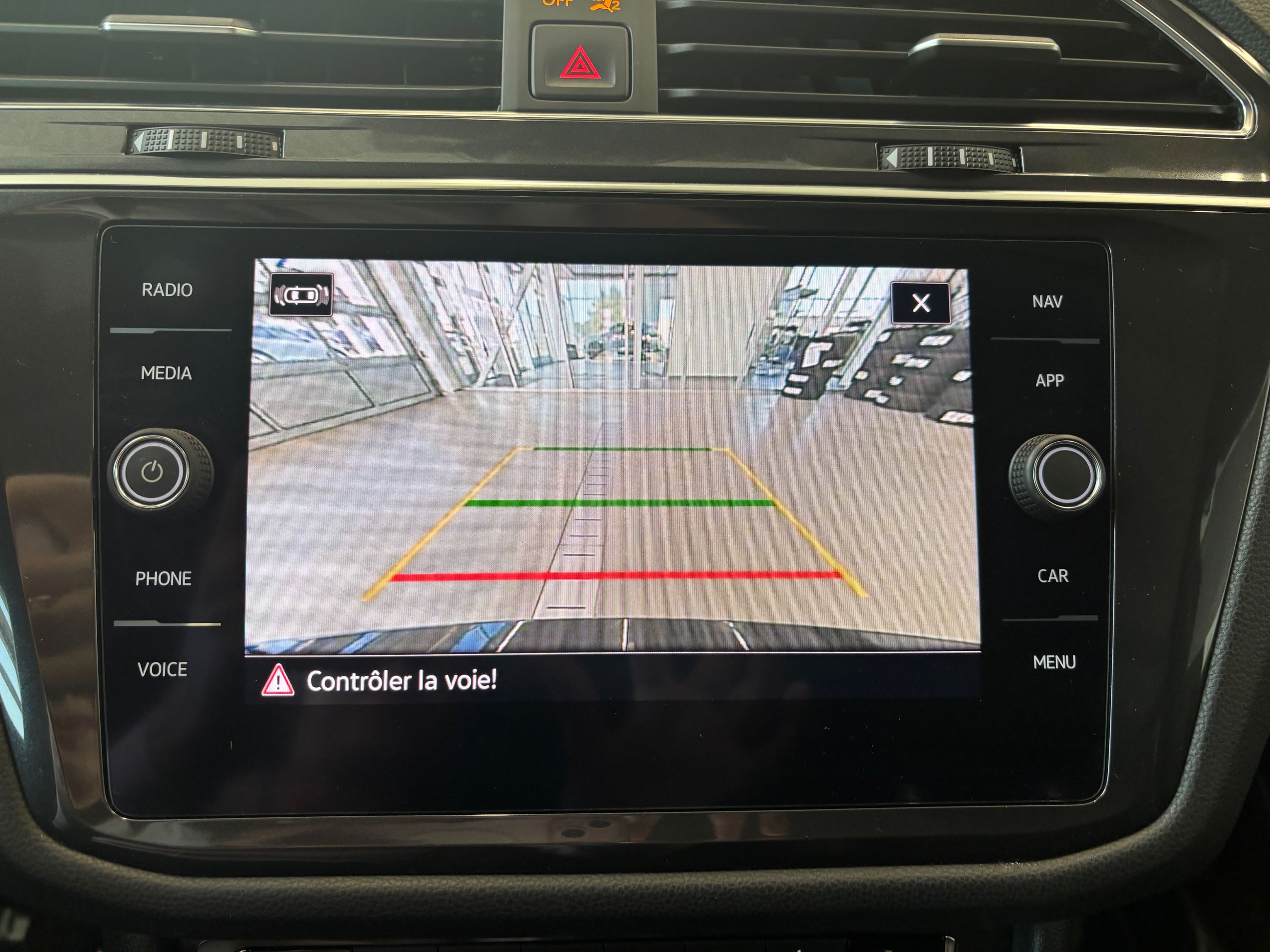 Volkswagen Tiguan Highline R-LINE CUIR TOIT NAVIGATION 2021 JAMAIS ACCIDENTÉ