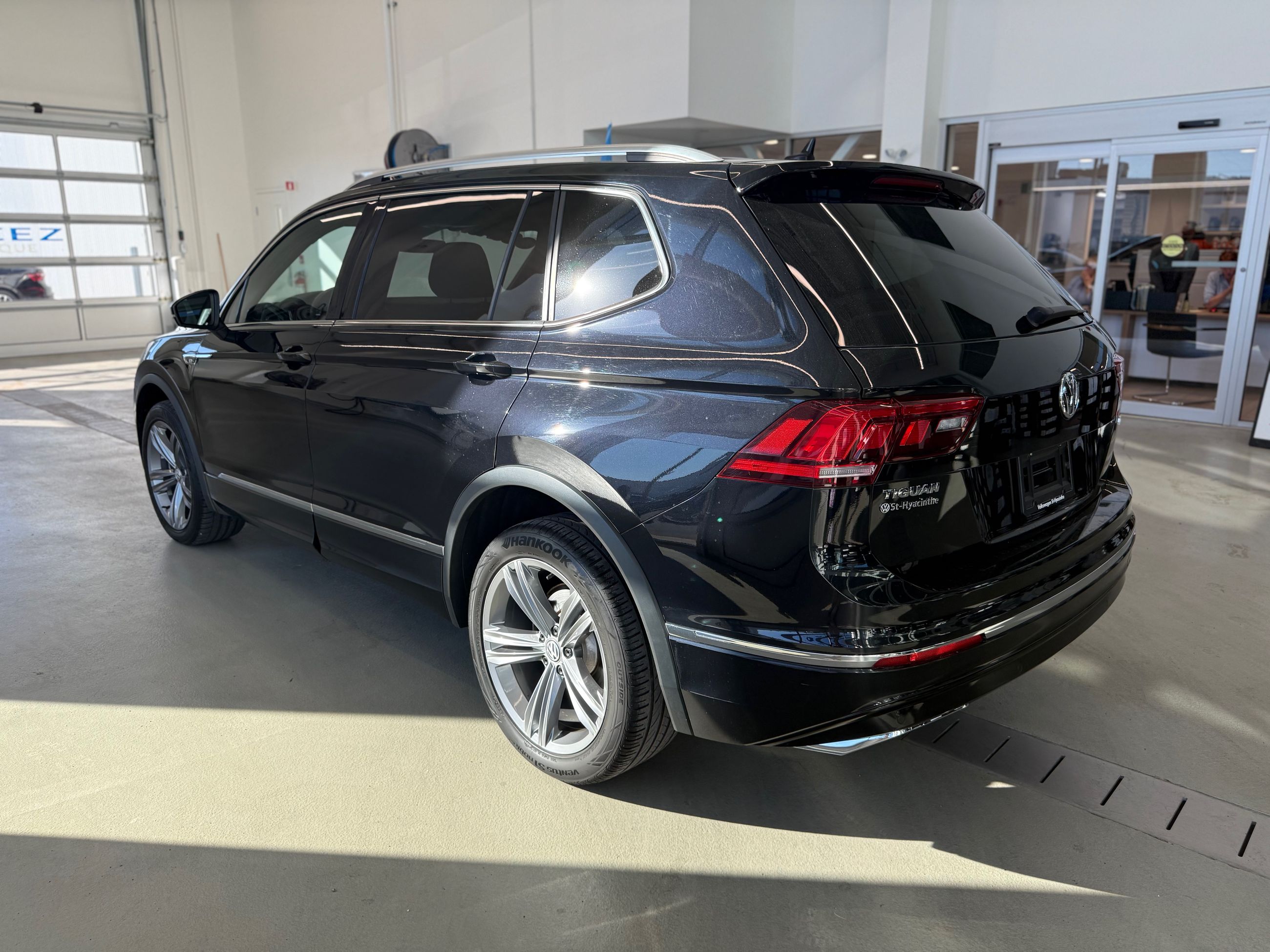 Volkswagen Tiguan Highline R-LINE JAMAIS ACCIDENTÉ 2021 A PARTIR DE 4.39%